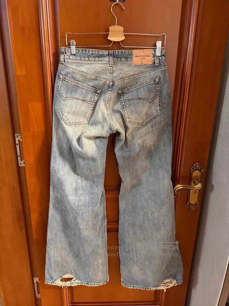 Balenciaga Balenciaga size S Flared Cuffed Destroyed Jeans Size 23" - 2 Thumbnail