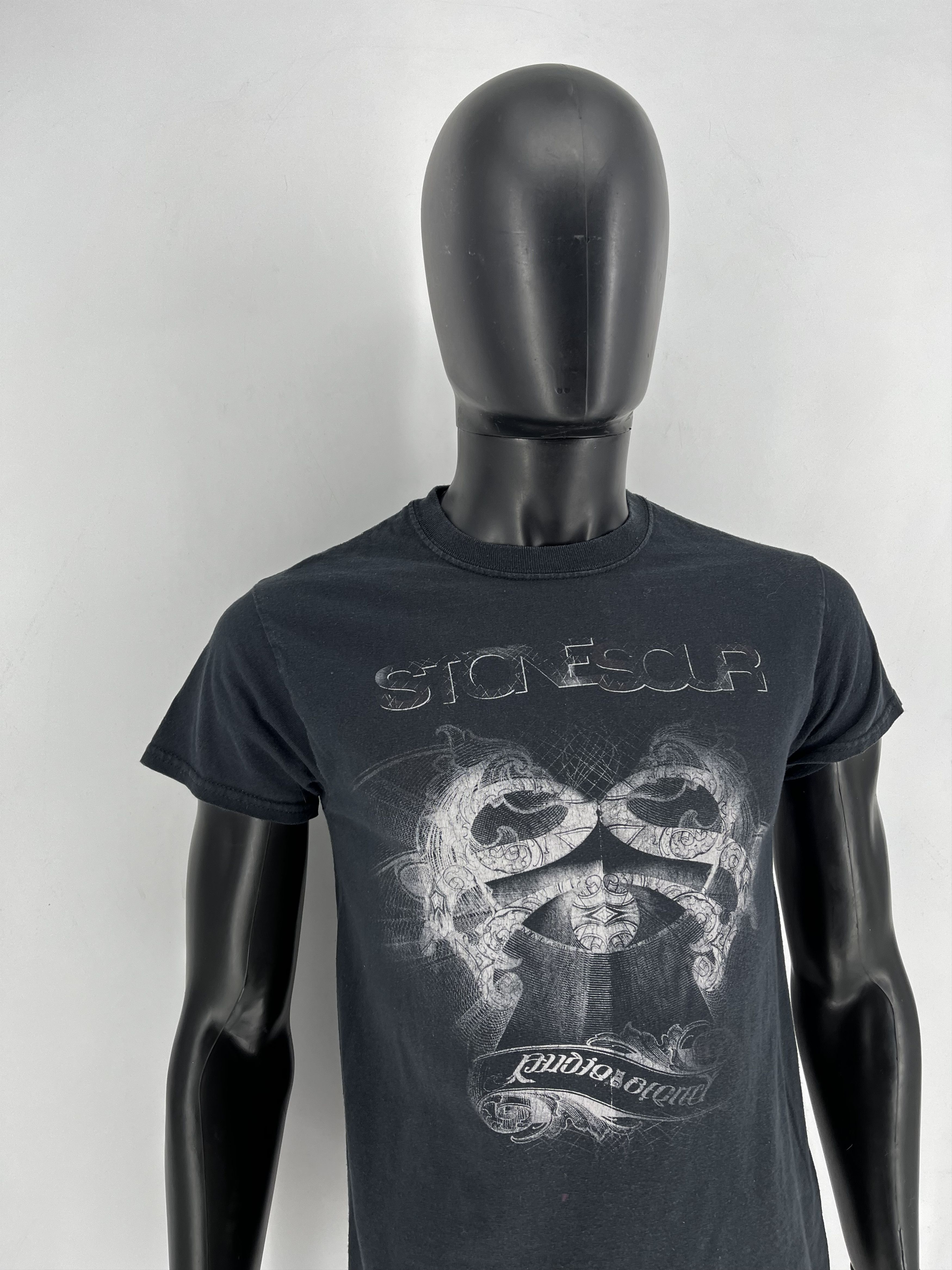 Band Tees Vintage Y2K Stone Sour Band Tee Big Logo Streetwear Size S Size US S / EU 44-46 / 1 - 3 Thumbnail