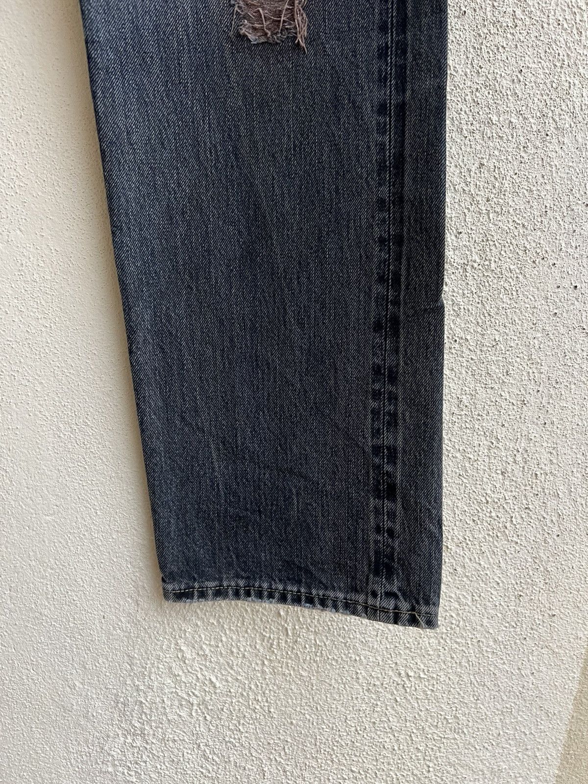 Levi's Vintage Clothing Vintage LVC Levi’s 551Z XX Distressed Denim Selvedge Jeans Size US 32 / EU 48 - 13 Thumbnail