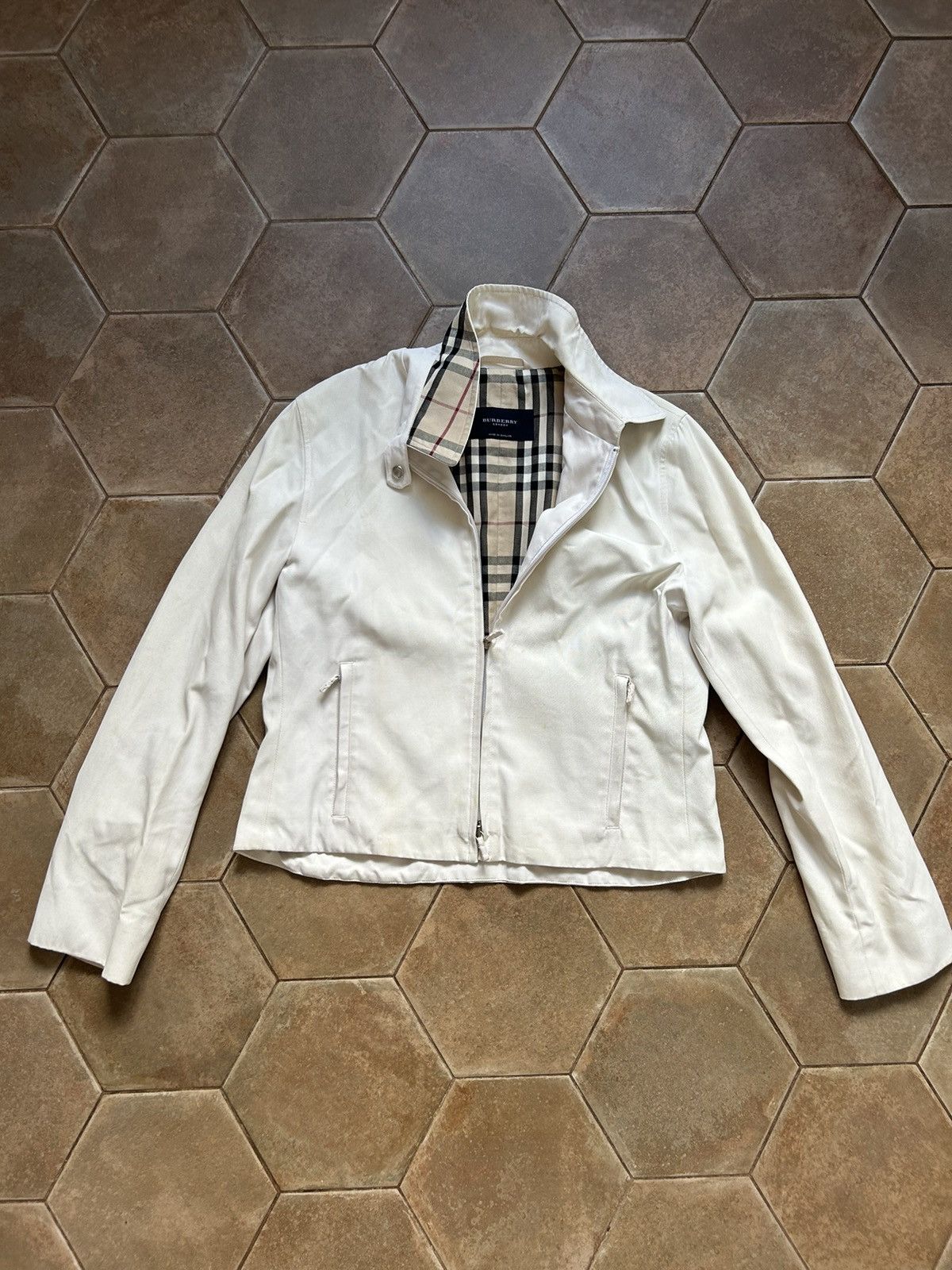 Burberry Vintage Burberry Jacket Size M / US 6-8 / IT 42-44 - 1 Thumbnail