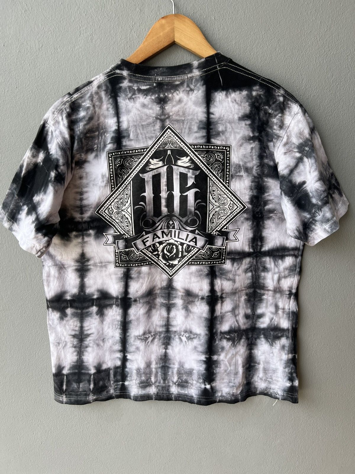 Vintage Crazy Boy "OG FAMILIA" Size US M / EU 48-50 / 2 - 4 Thumbnail