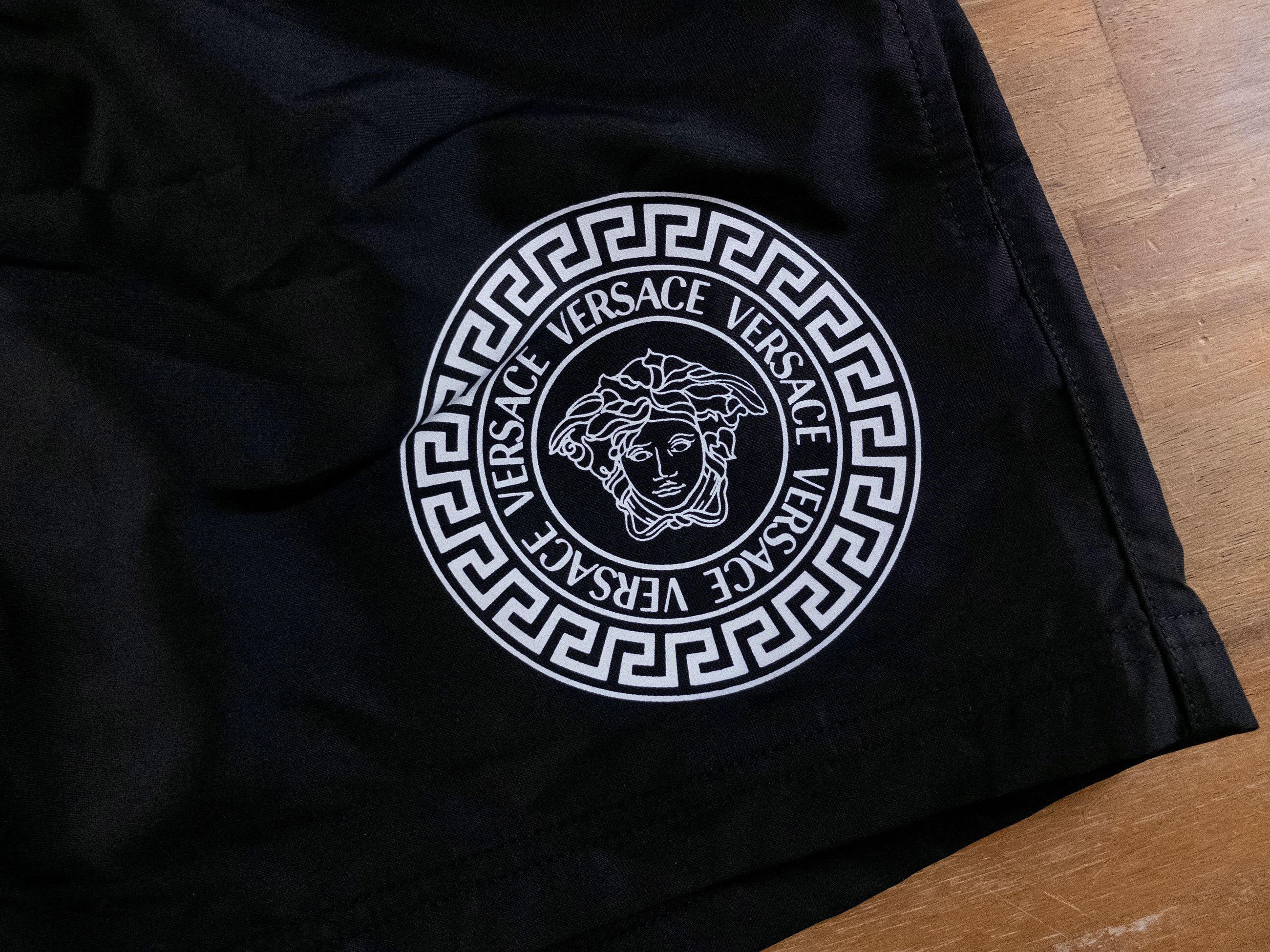 Versace VERSACE black Medusa logo swim shorts 4 Medium trunks Size US 32 / EU 48 - 3 Thumbnail