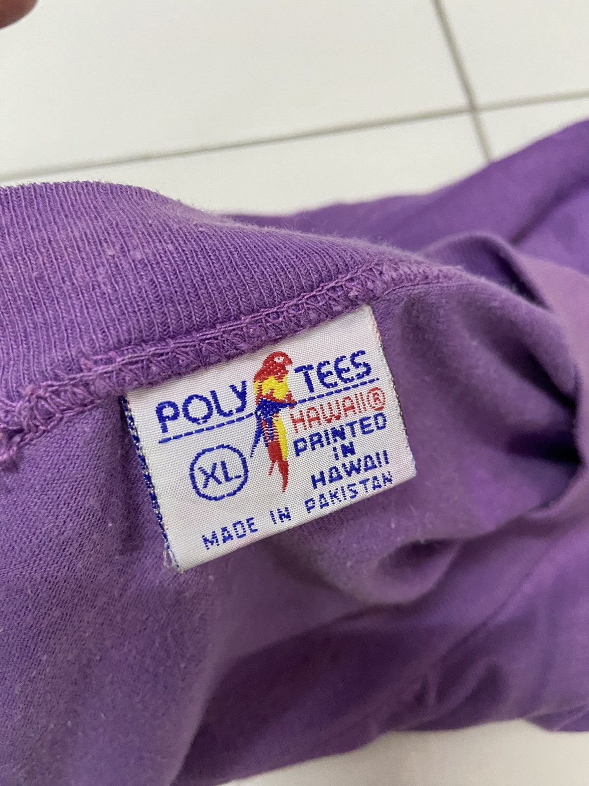 Vintage VINTAGE HAWAII THE BIG ISLAND POLY TEES 80’s SUN FADED TEE Size US XL / EU 56 / 4 - 9 Thumbnail