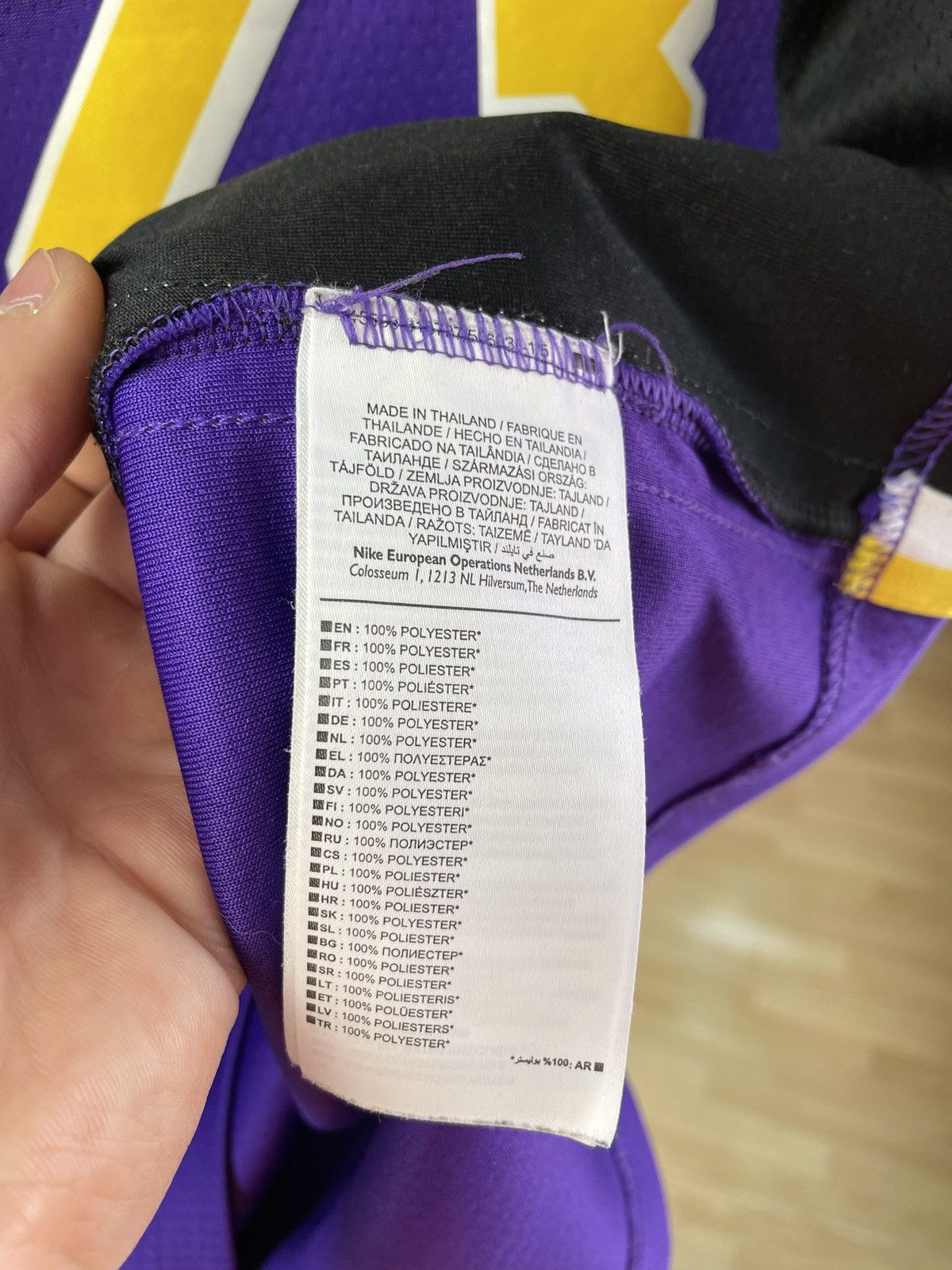 NBA Vintage Nike Lakers Lebron James 23 NBA Jersey Tee Shirt Size US S / EU 44-46 / 1 - 12 Thumbnail