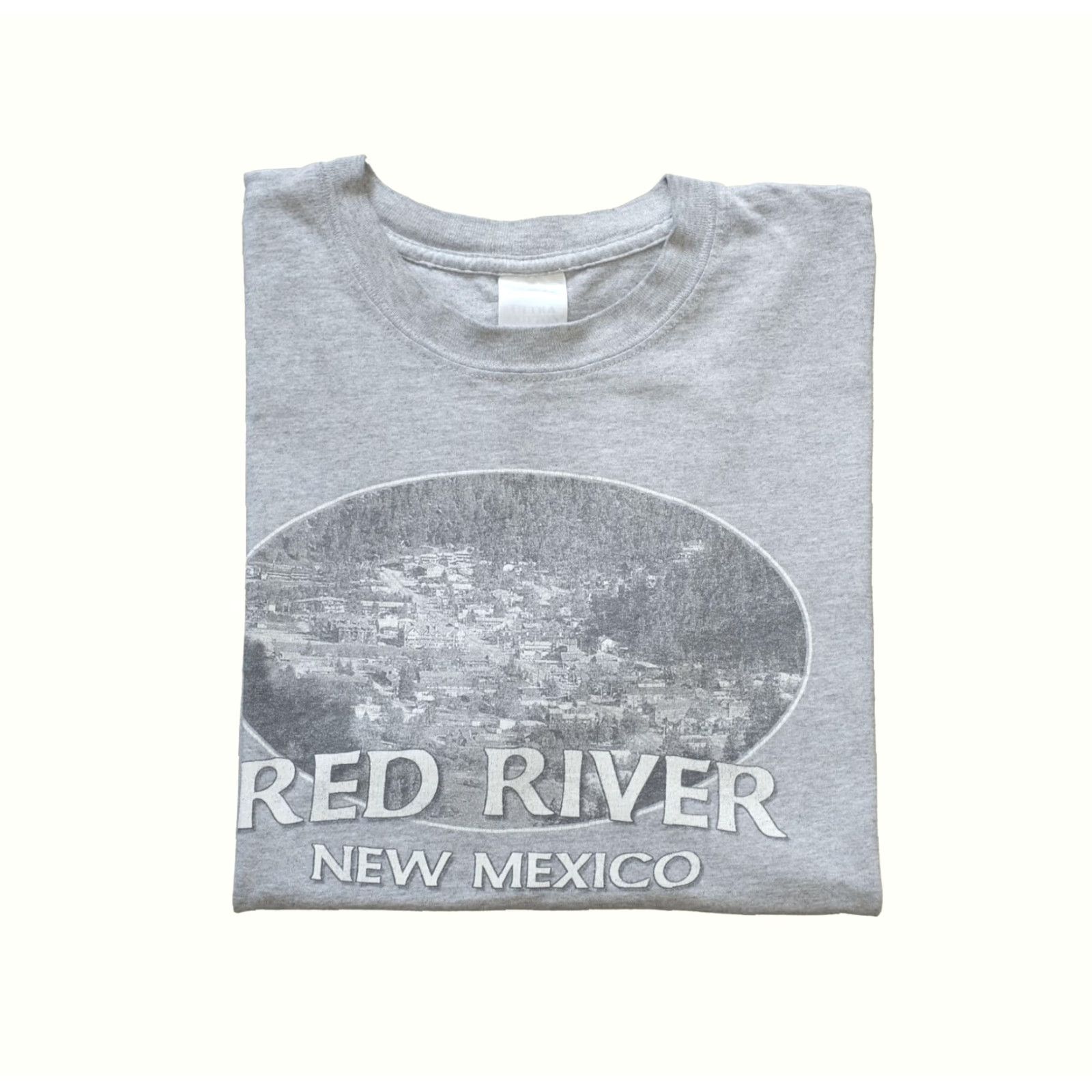 Gildan GILDAN T-SHIRT Men XL Gray Cotton 90s New Mexico VTG Y2K Red River Outdoor Crew Neck Short Sleeve All Seasons Logo Graphic Print Shirt Size US XL / EU 56 / 4 - 2 Thumbnail