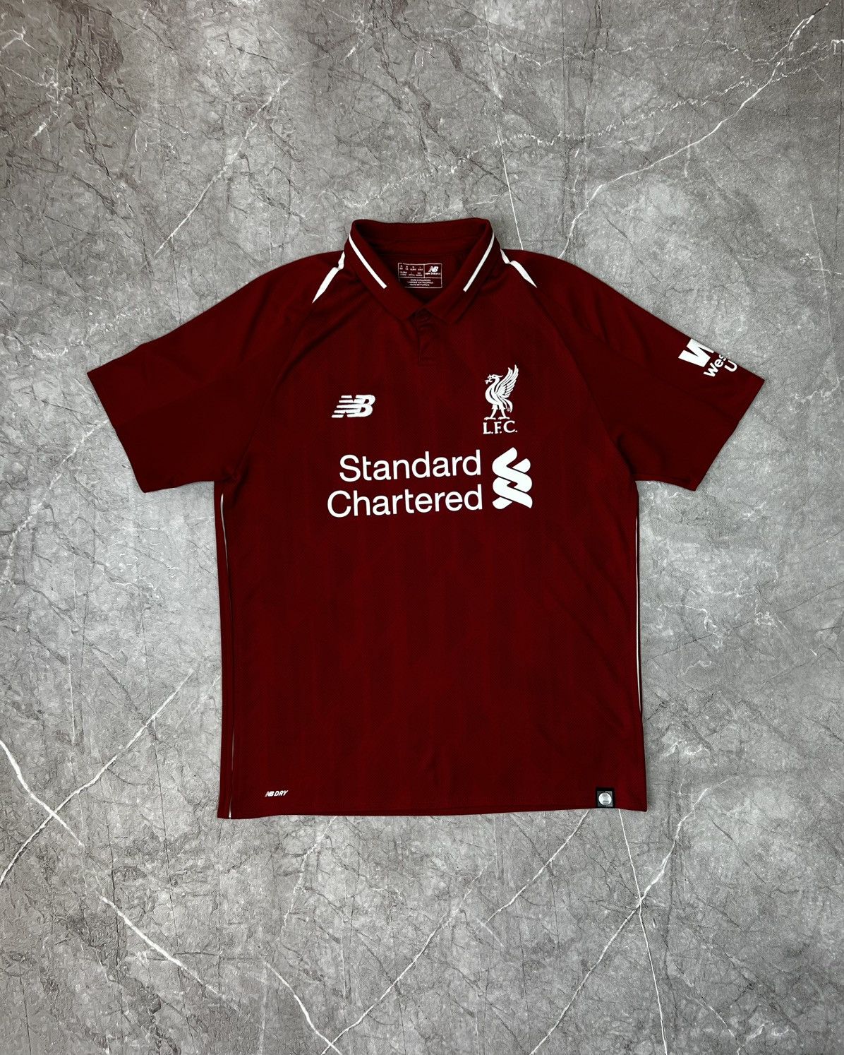New Balance Vintage Liverpool soccer jersey size M 66 Alexander-Arnold Size US M / EU 48-50 / 2 - 2 Thumbnail