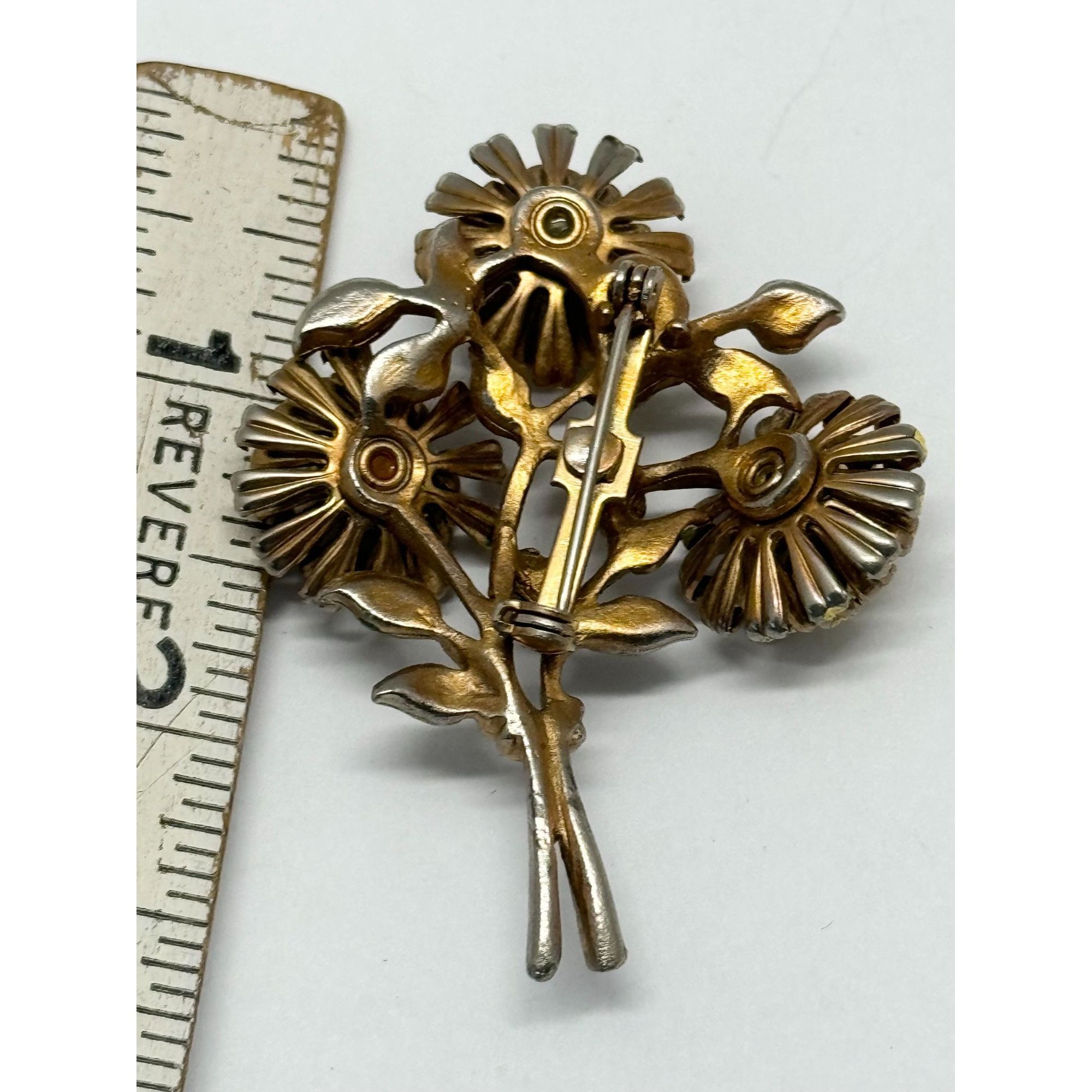 Vintage Vintage flower brooch pin Size ONE SIZE - 4 Thumbnail