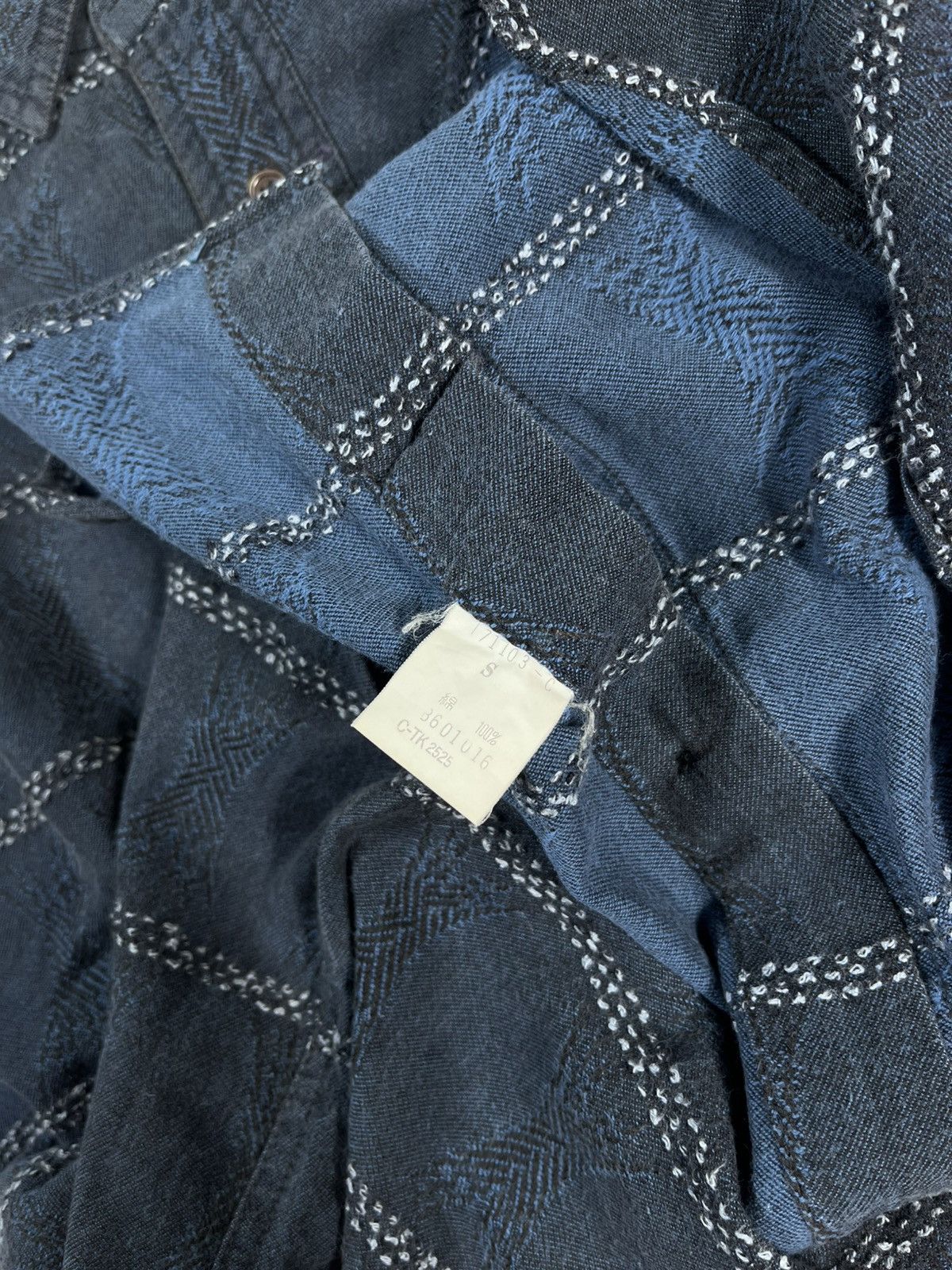 Issey Miyake 90's ISSEY MIYAKE JACQUARD PATTERN SHIRT Size US S / EU 44-46 / 1 - 5 Thumbnail