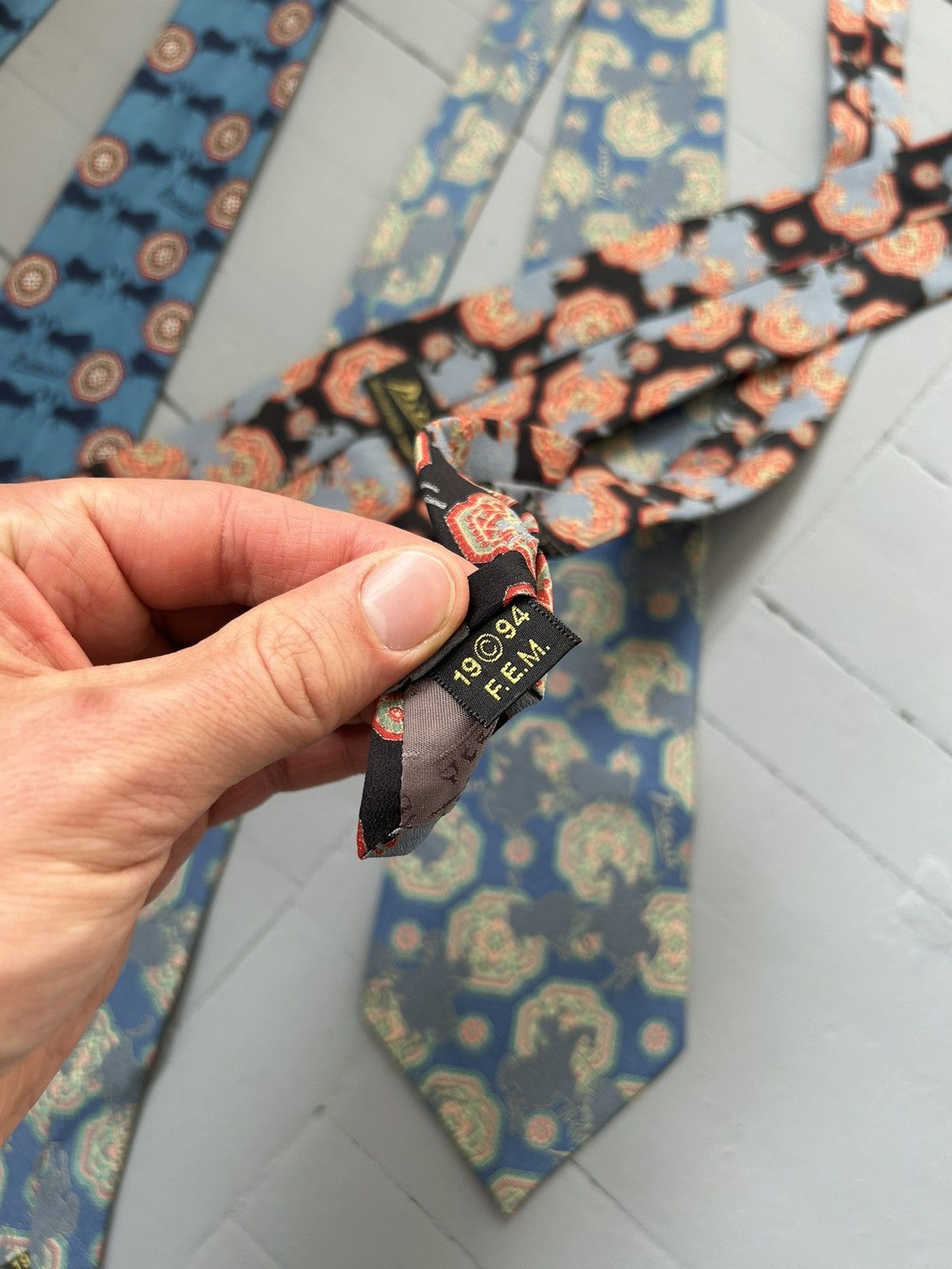 Other Picasso silk tie 3 pieces Size ONE SIZE - 6 Thumbnail