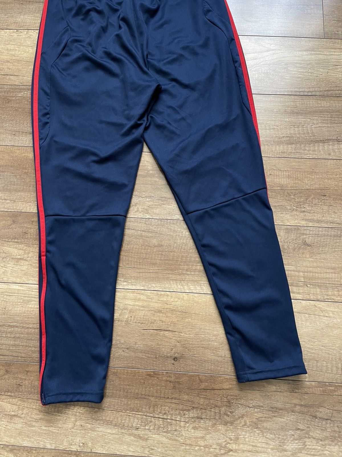 Adidas Adidas Arsenal Sweatpants Track Pants Size US 34 / EU 50 - 8 Thumbnail