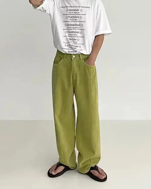 Light Washed Loose Jeans