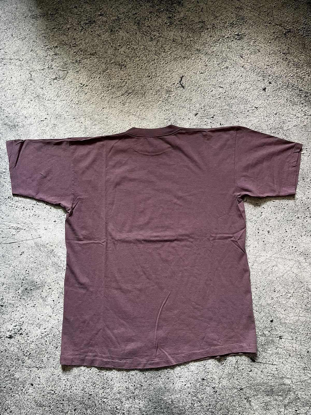 Vintage 90s Vintage Wolf T-Shirt Big Logo single stitch made in USA Size US XL / EU 56 / 4 - 7 Thumbnail