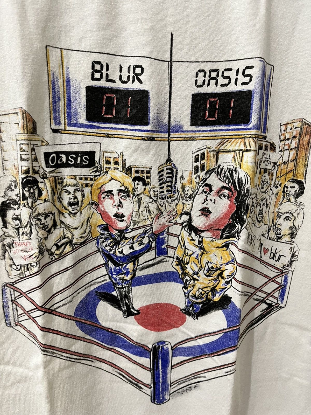 Band Tees OASIS VS BLUR BATTLE OF BRITPOP Size US M / EU 48-50 / 2 - 2 Thumbnail