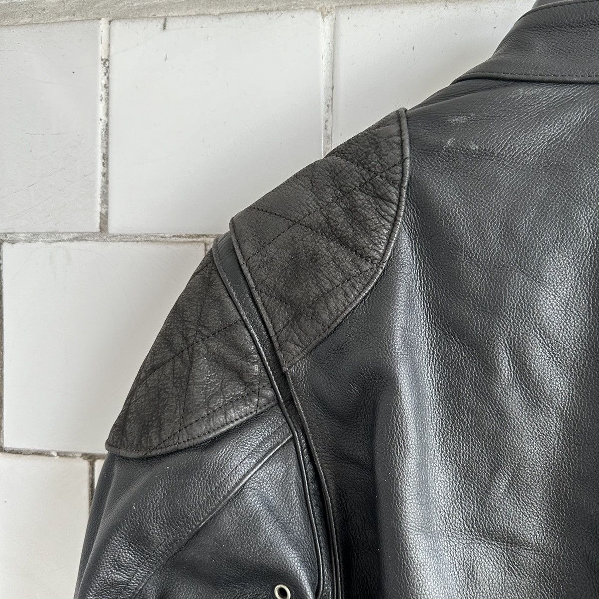 Vintage Vintage Moto Leather Jacket Tour Style USA 90s Y2K Size US XS / EU 42 / 0 - 9 Thumbnail