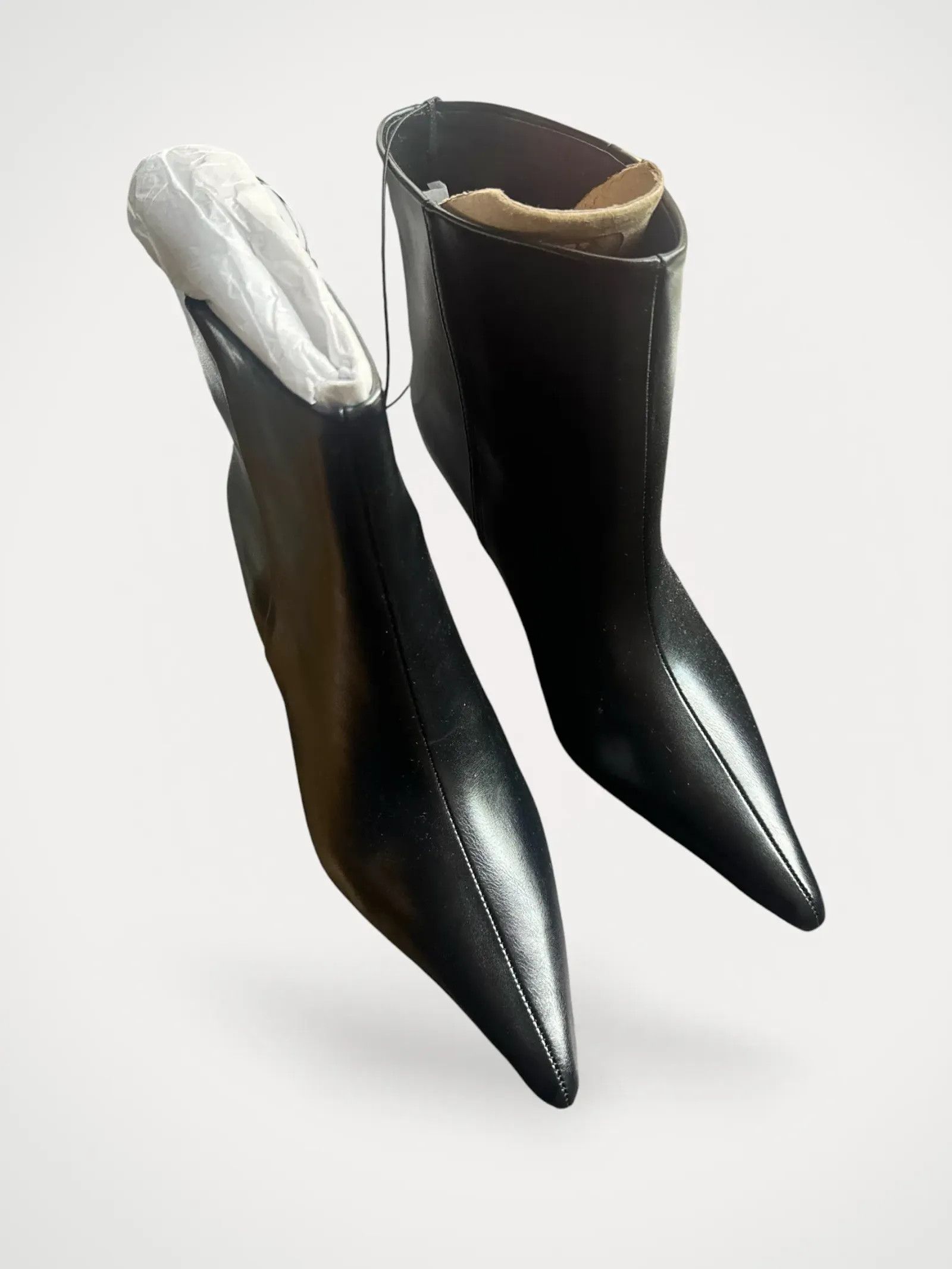 H&M H&M Spetsiga läderstövletter Boots Size US 7 / IT 37 - 1 Thumbnail