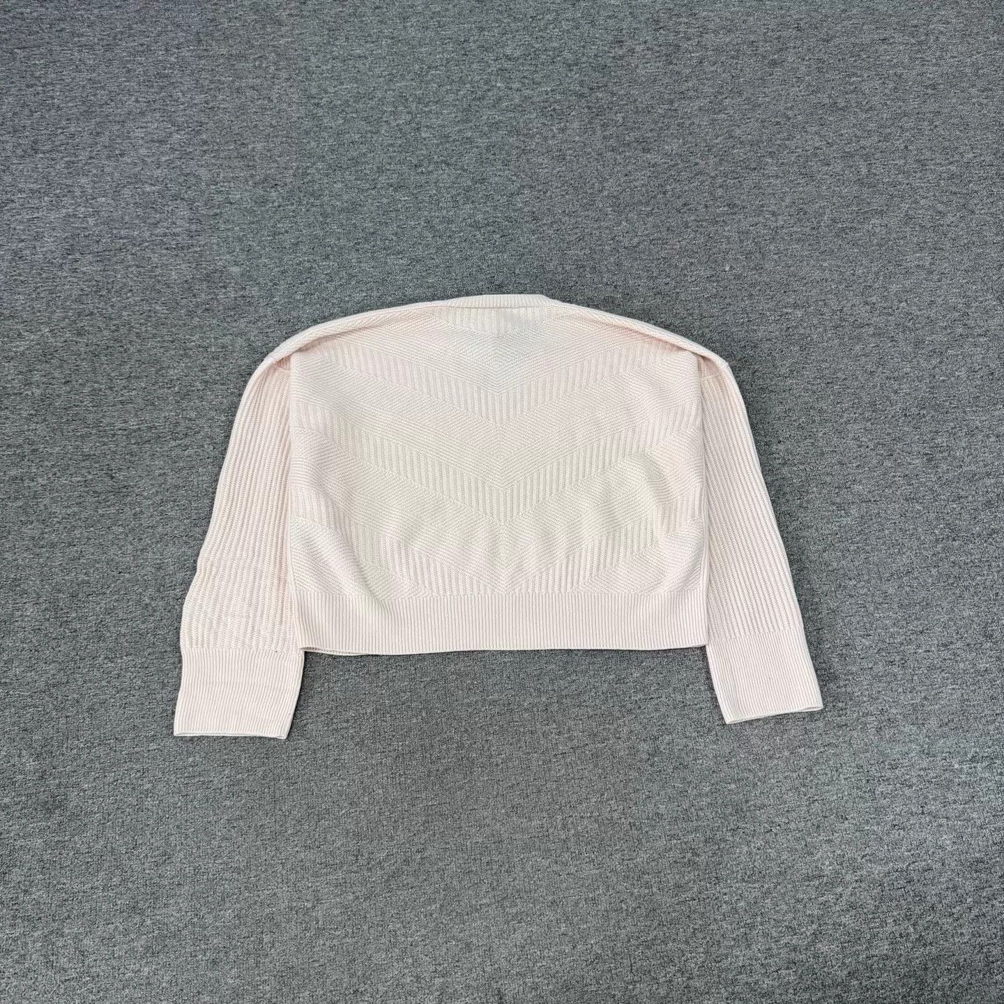 Loro Piana Loro Piana Light Pink V-neck Batwing Cropped Cashmere M Size M / US 6-8 / IT 42-44 - 2 Thumbnail