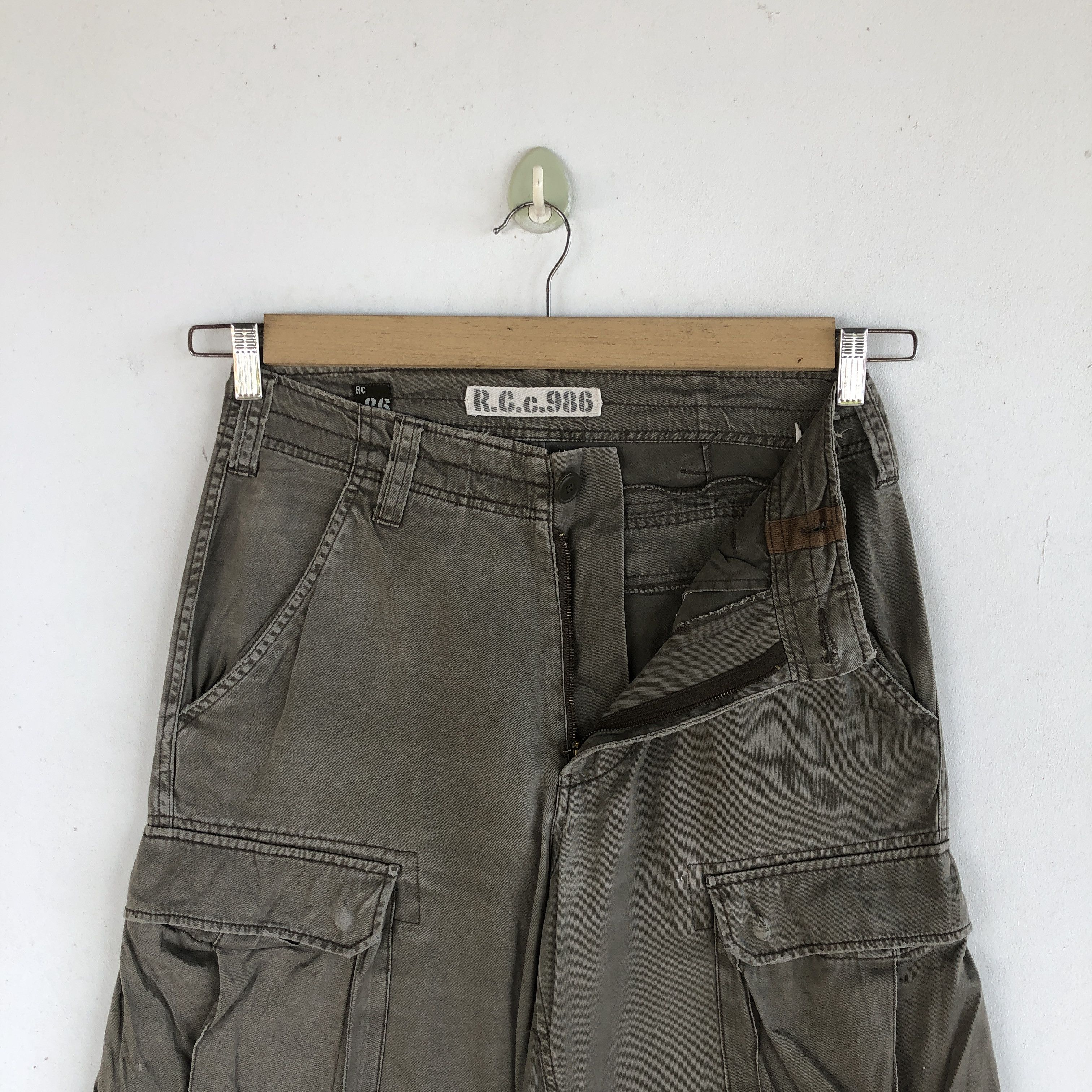 Japanese Brand Vintage Japanese Cargo Pants Multi Pocket Bondage Trousers Size 28" / US 6 / IT 42 - 6 Thumbnail