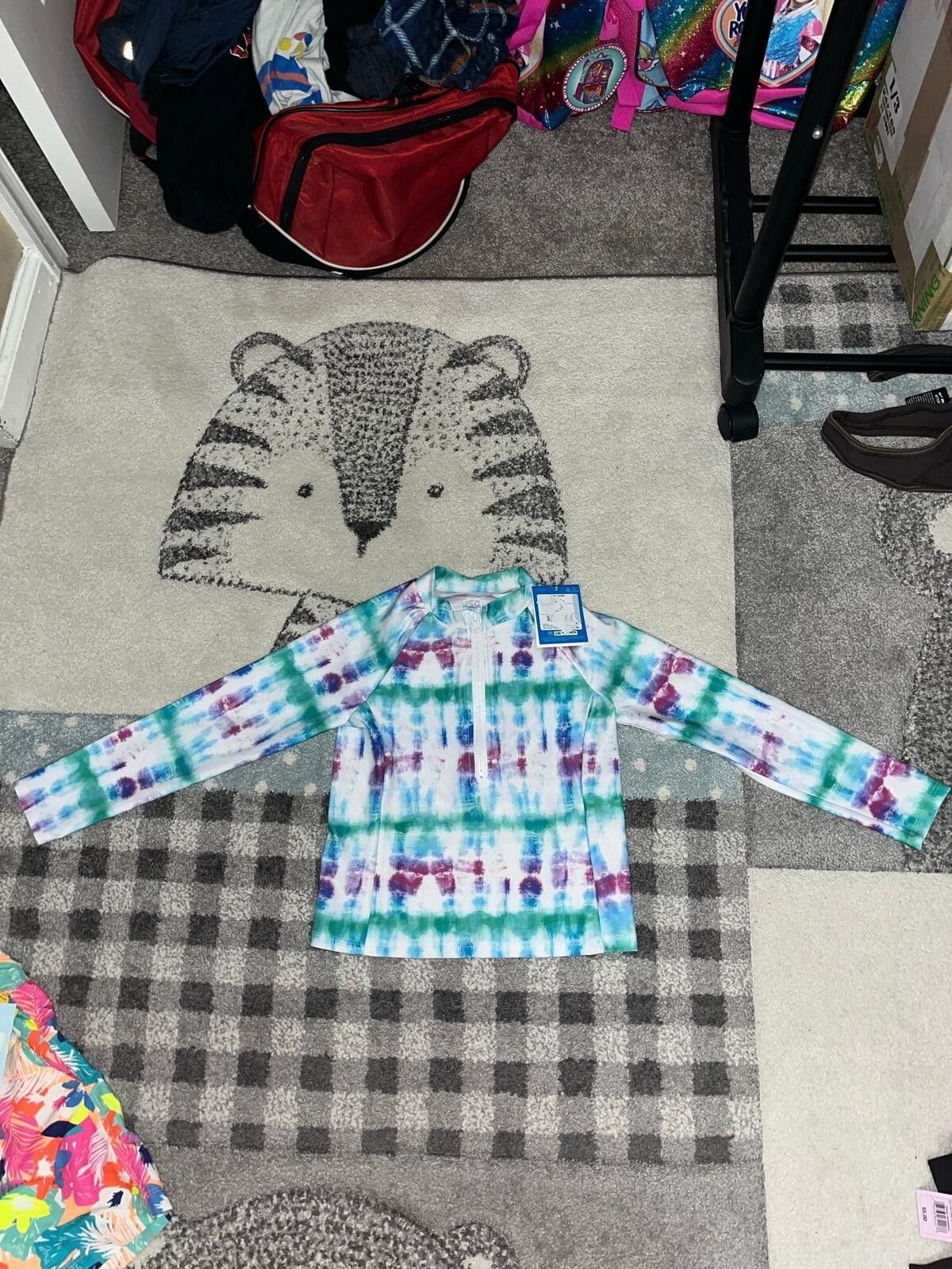 Other DSG Girls XS Rash Guard Tie Dye Swim Top NWT Size ONE SIZE - 4 Thumbnail