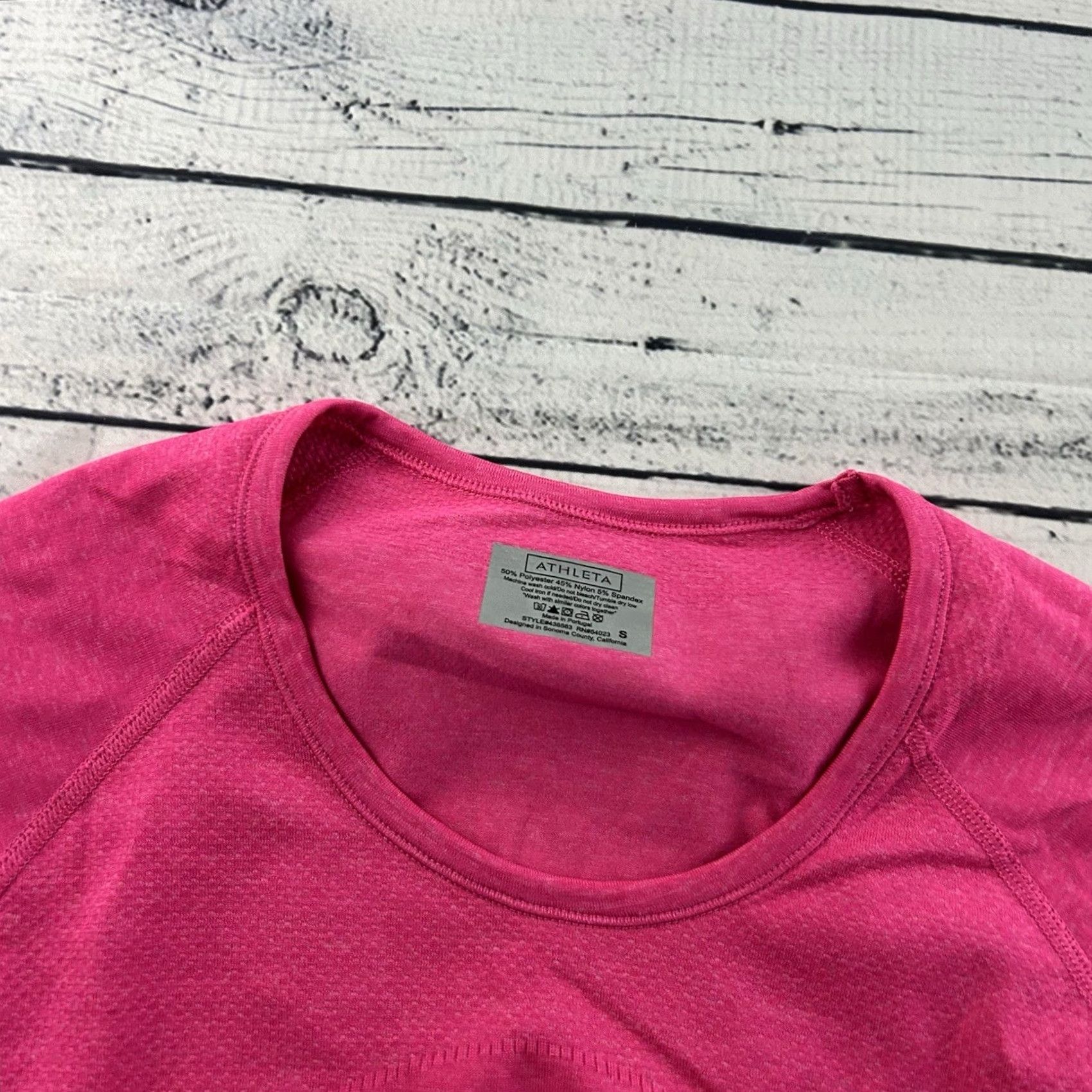 Athleta Athleta Short Sleeve T-Shirt Women S Pink Athletic Top Women’s Small Size S / US 4 / IT 40 - 2 Thumbnail