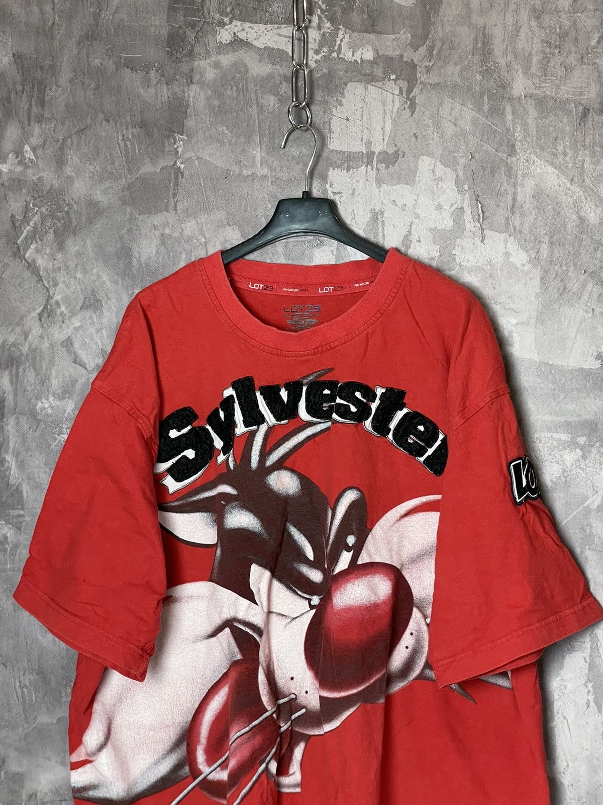 Vintage Lot sold 29 Looney Tunes Sylvester Shirt