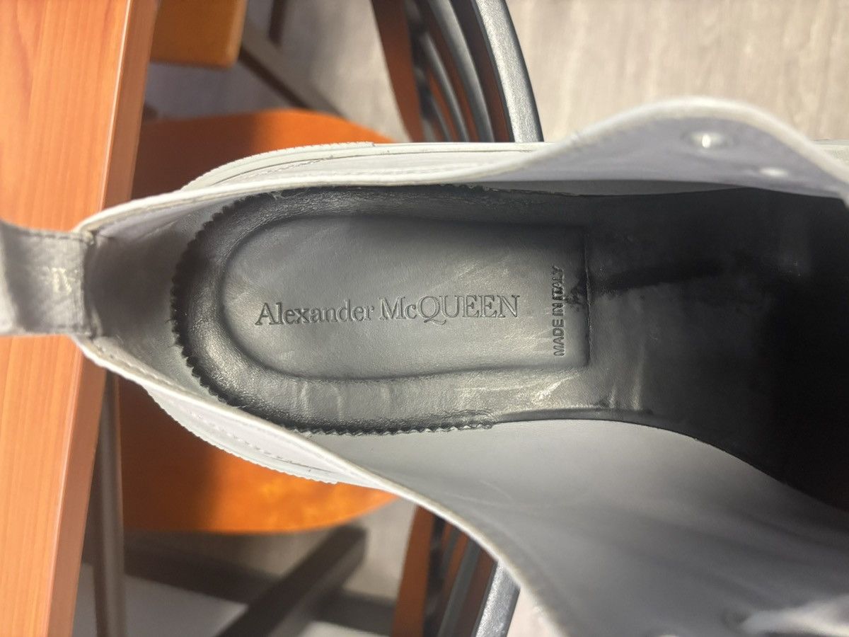 Alexander McQueen Alexander McQueens Ship Same Day Size US 12 / EU 45 - 10 Thumbnail