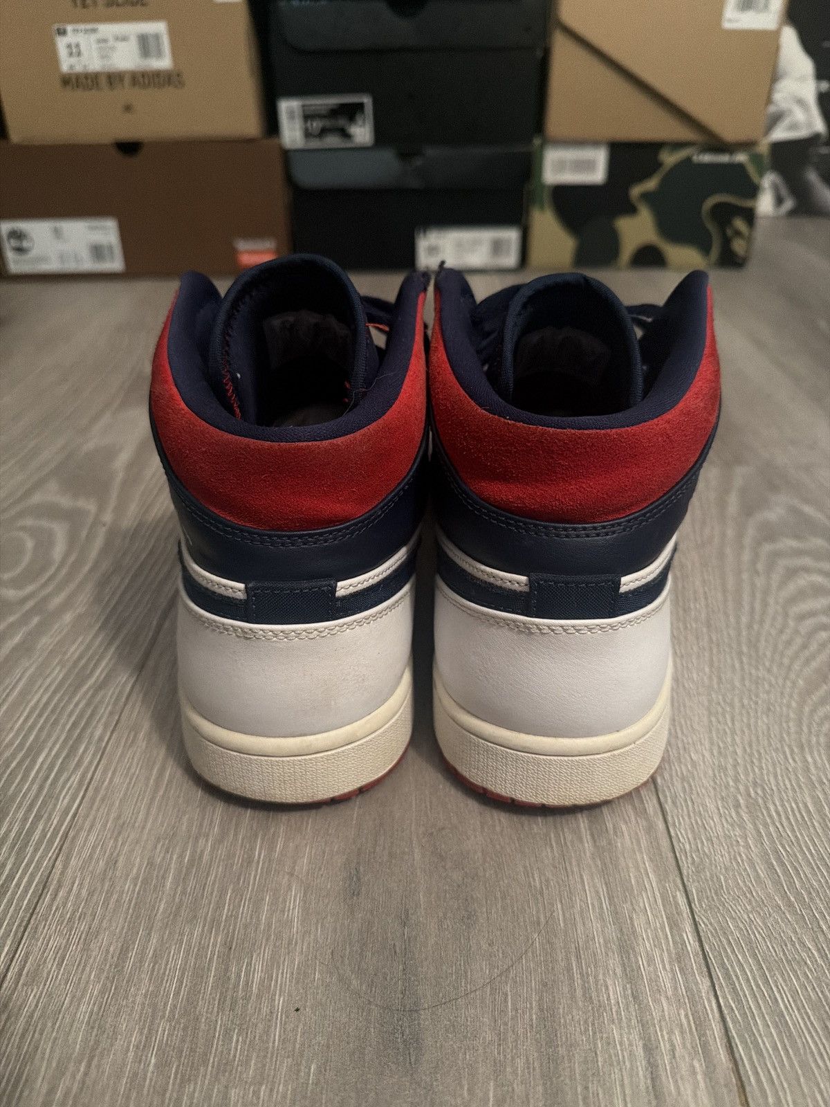 Jordan Brand Jordan 1 mid se olympic Size US 10.5 / EU 43-44 - 4 Thumbnail