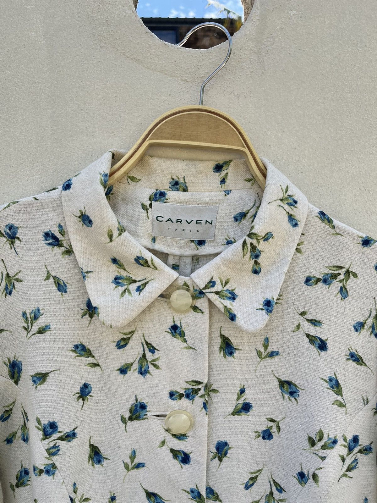 Carven Carven Blazer with Blue Floral Print & Button Details. Size M / US 6-8 / IT 42-44 - 3 Thumbnail