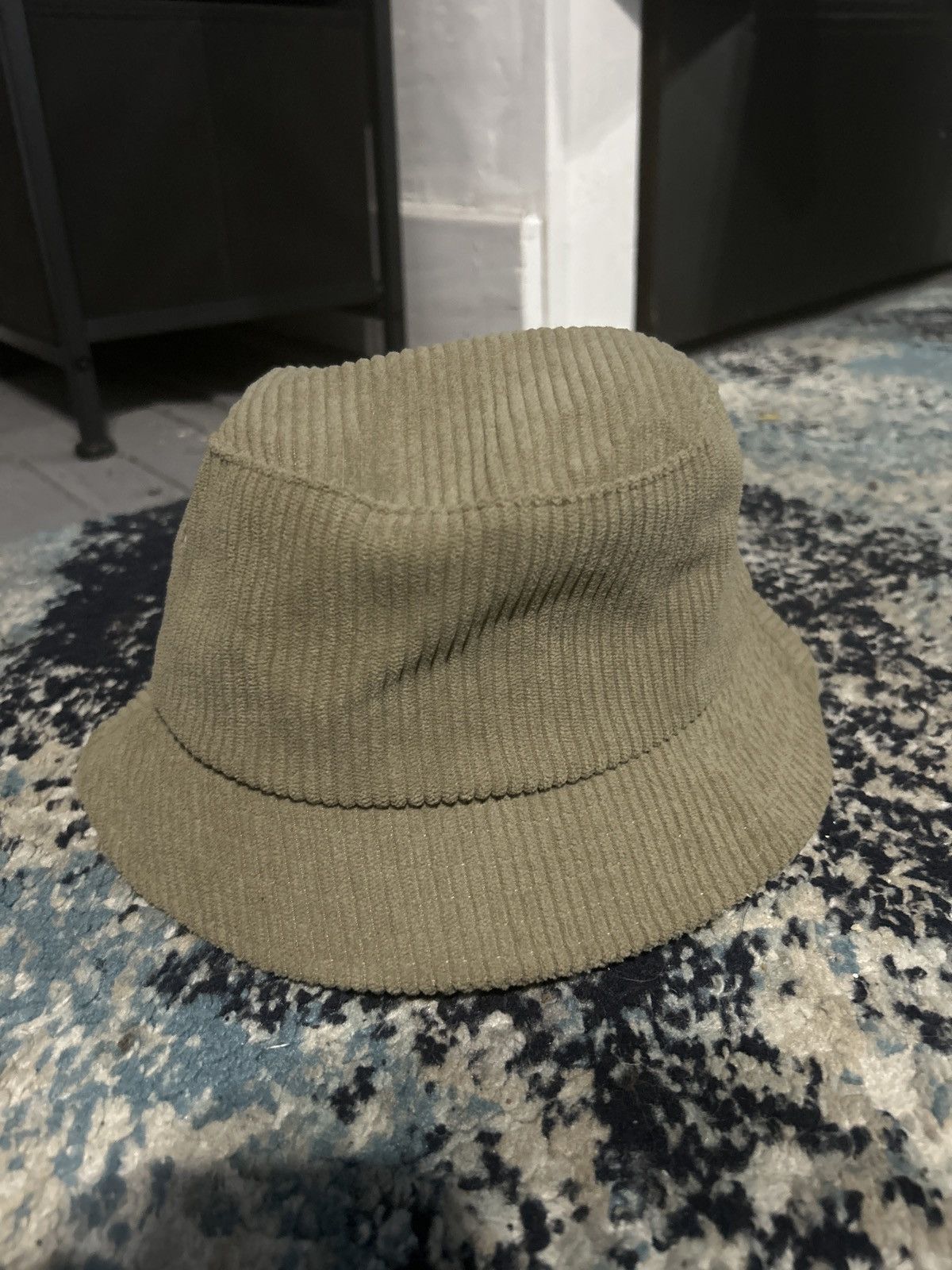 Hollister Cactus Green Corduroy Bucket Hat Size ONE SIZE - 2 Thumbnail