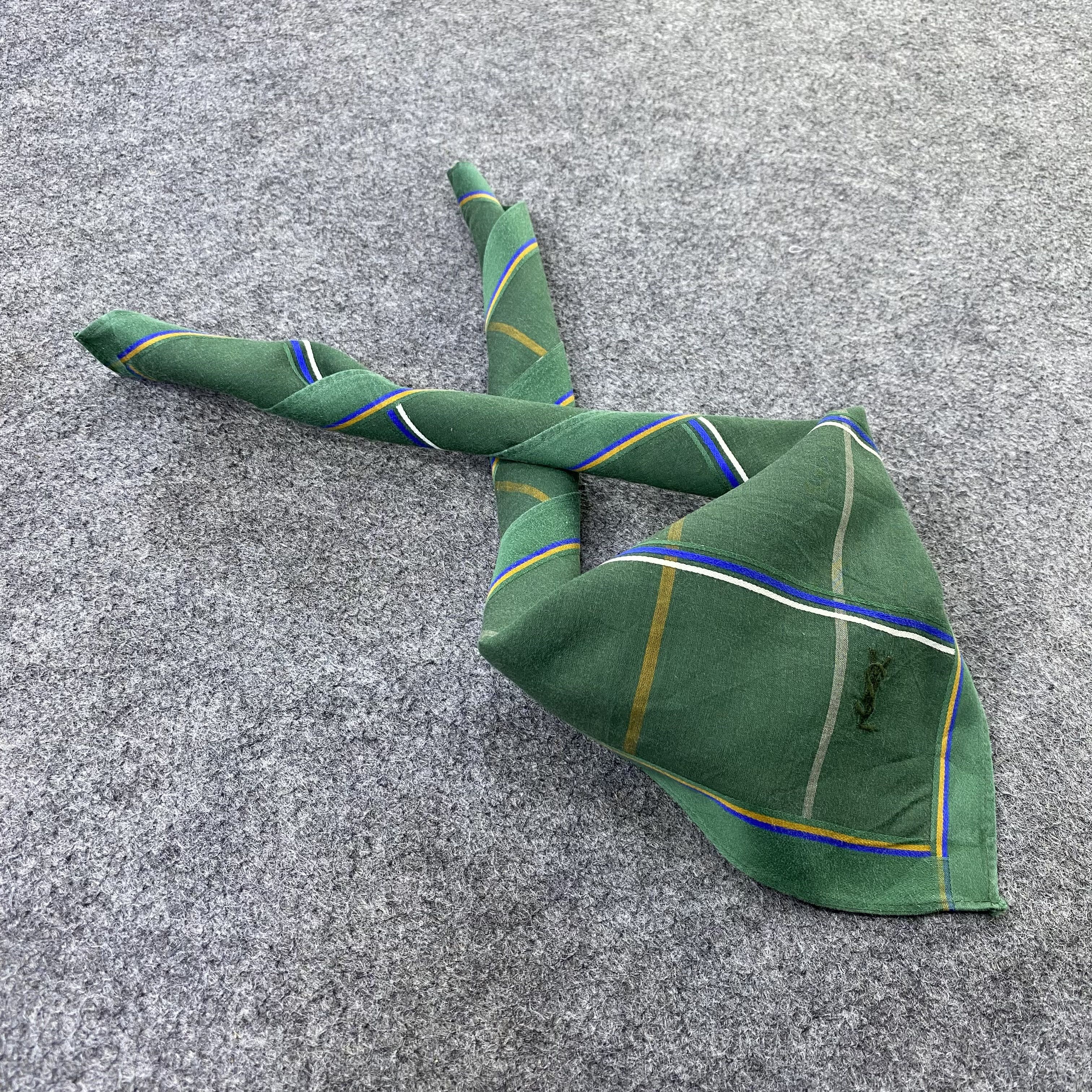 Yves Saint Laurent YSL Handkerchief Neckerchief Bandana-B1748 Size ONE SIZE - 1 Thumbnail