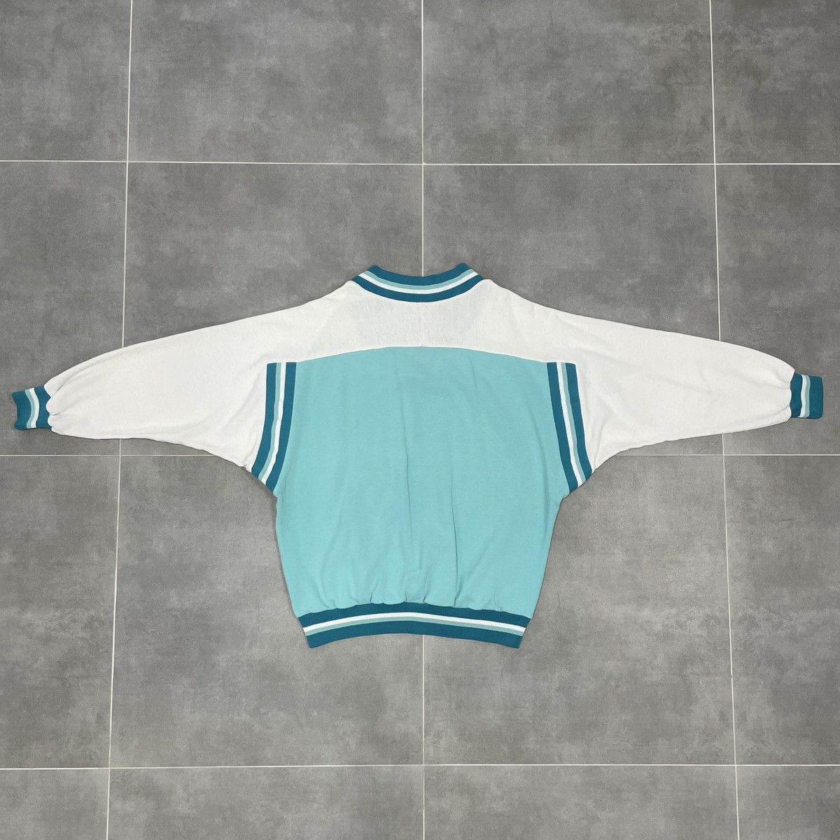 Adidas × Vintage Vintage Adidas Camp Sweatshirt Size L Size US L / EU 52-54 / 3 - 17 Thumbnail