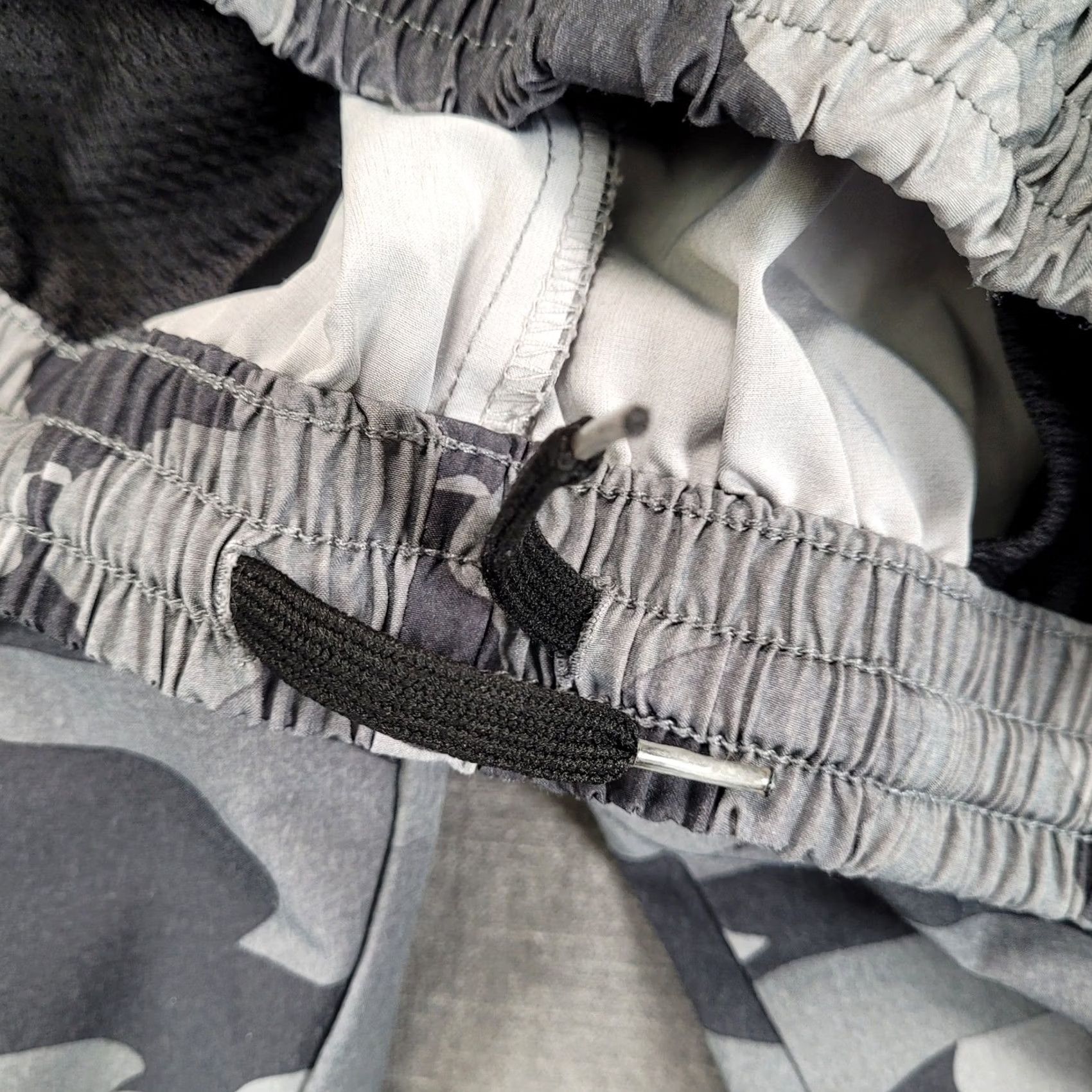 New Balance New Balance Mens Large Gray Camo Track Pants Ankle Zip Running Joggers Size 36" / US 14 / IT 50 - 4 Thumbnail