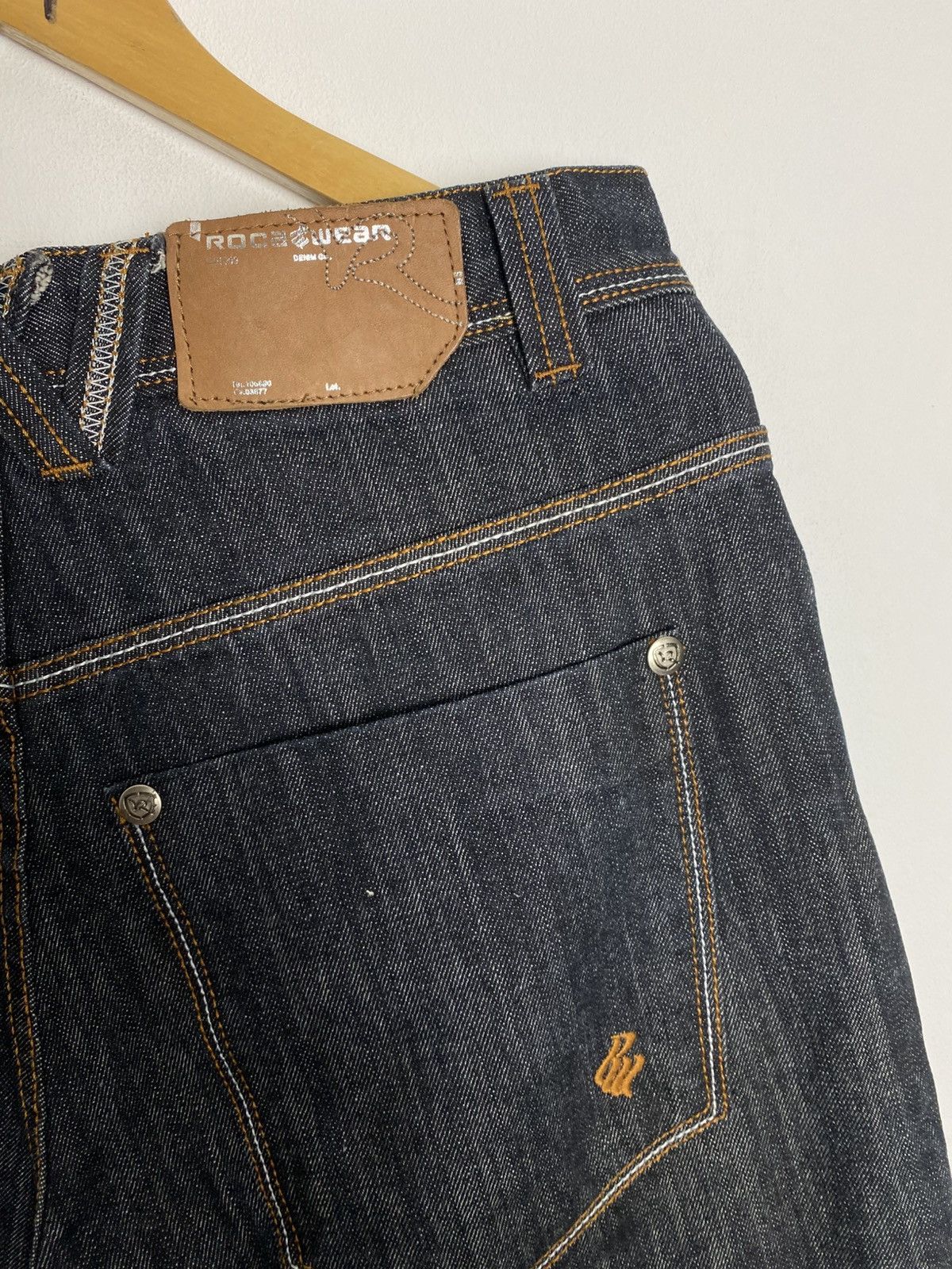 Rocawear Vintage Rocawear Big Logo Jeans Size US 32 / EU 48 - 7 Thumbnail