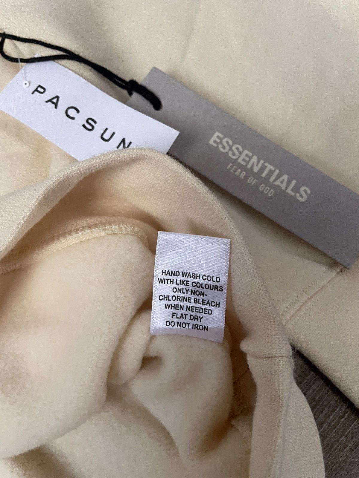 Other Fear of God Essentials Hoodie Cream SS20 size XS Size US XS / EU 42 / 0 - 5 Thumbnail