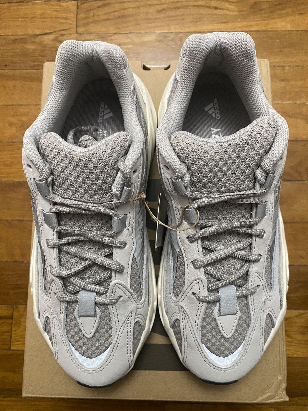 Adidas Size 7 - Adidas Yeezy Boost 700 V2 Static Grey Cream Men’s Size US 7 / EU 40 - 4 Thumbnail