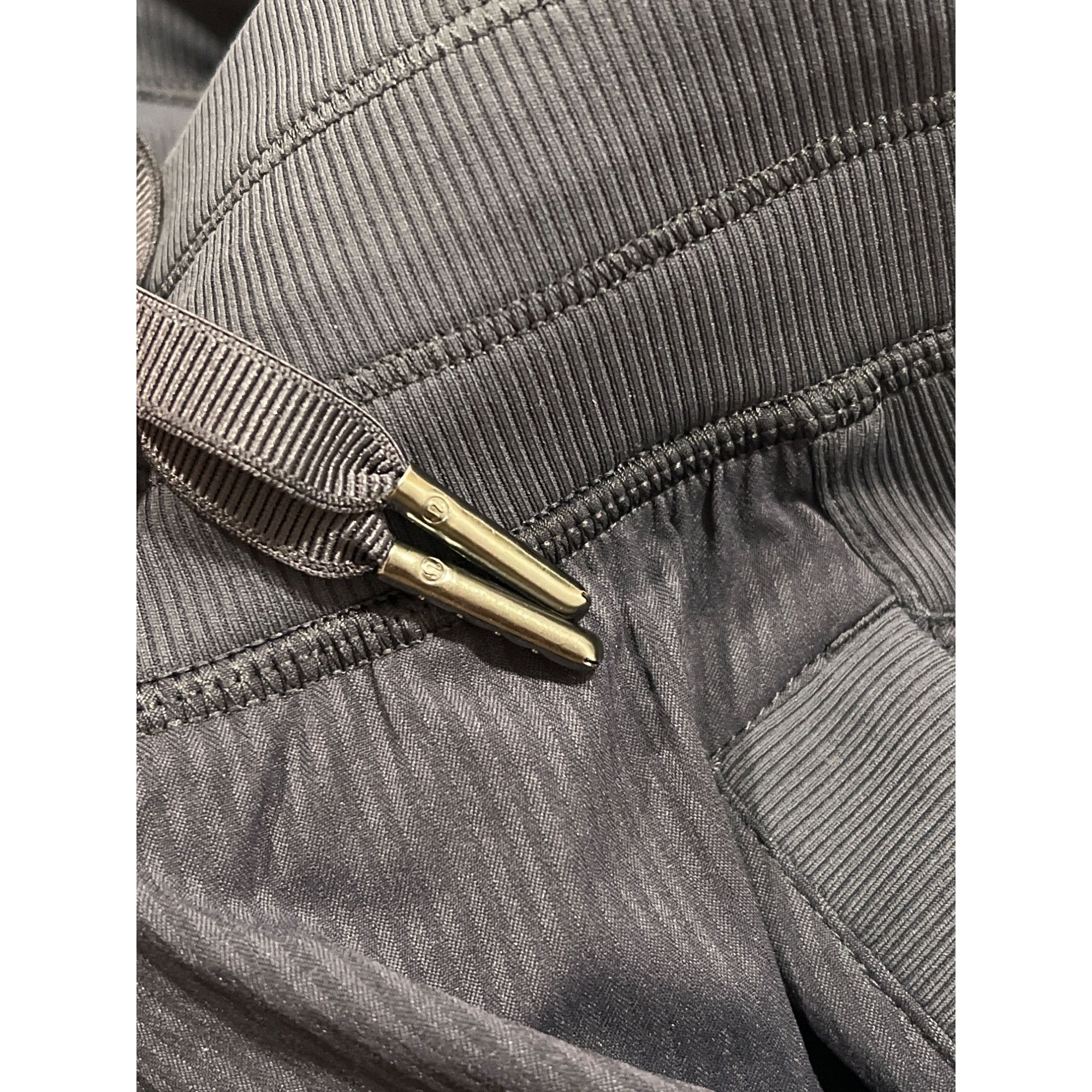 Lululemon 𝓛𝓾𝓵𝓾𝓵𝓮𝓶𝓸𝓷 Dance Studio Mid-Rise Pant *Full LengthTr Size 27" / US 4 / IT 40 - 6 Thumbnail