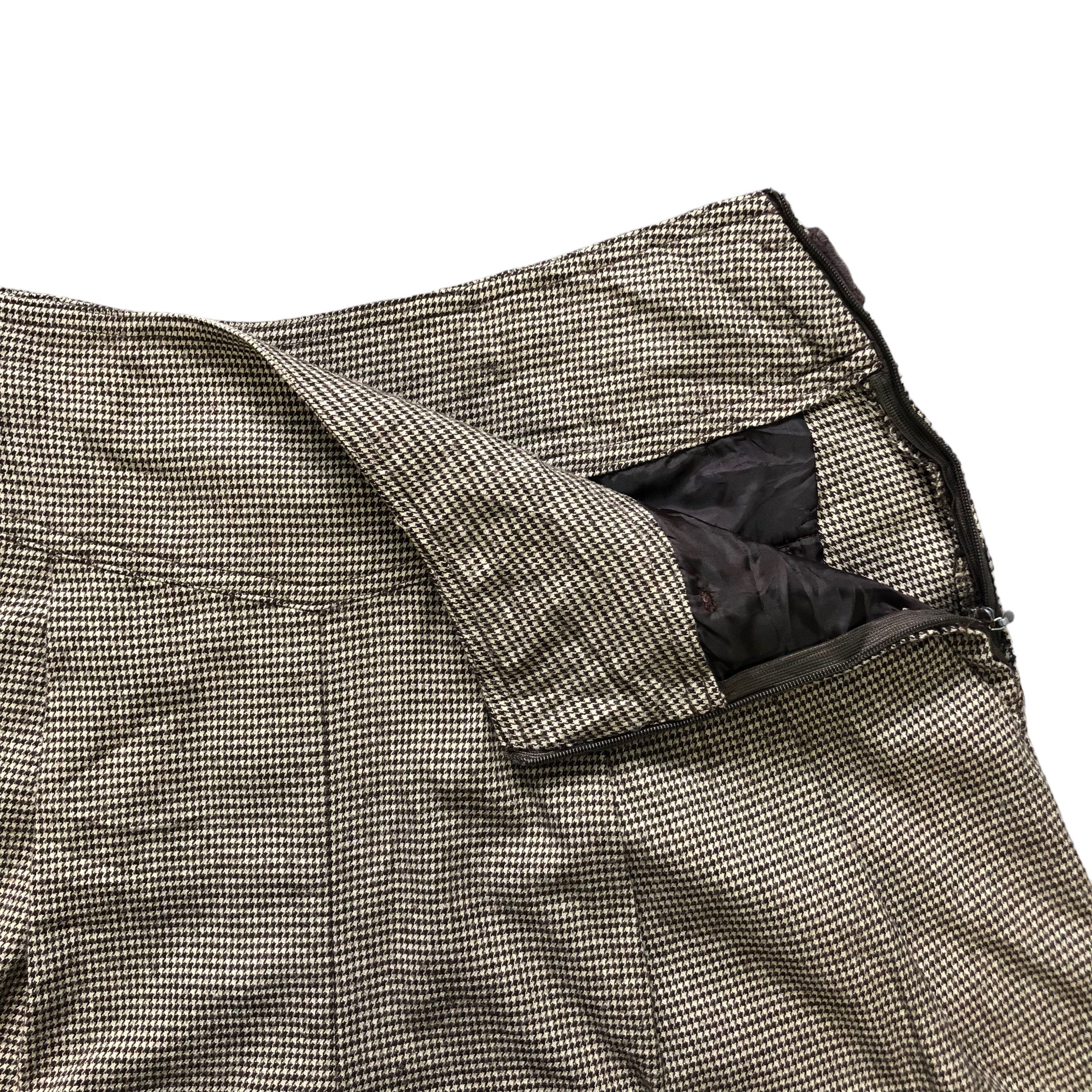MAX&Co. MAX & CO HOUNDSTOOTH PATTERN SHORT TROUSERS #7279-125 Size 27" / US 4 / IT 40 - 4 Thumbnail