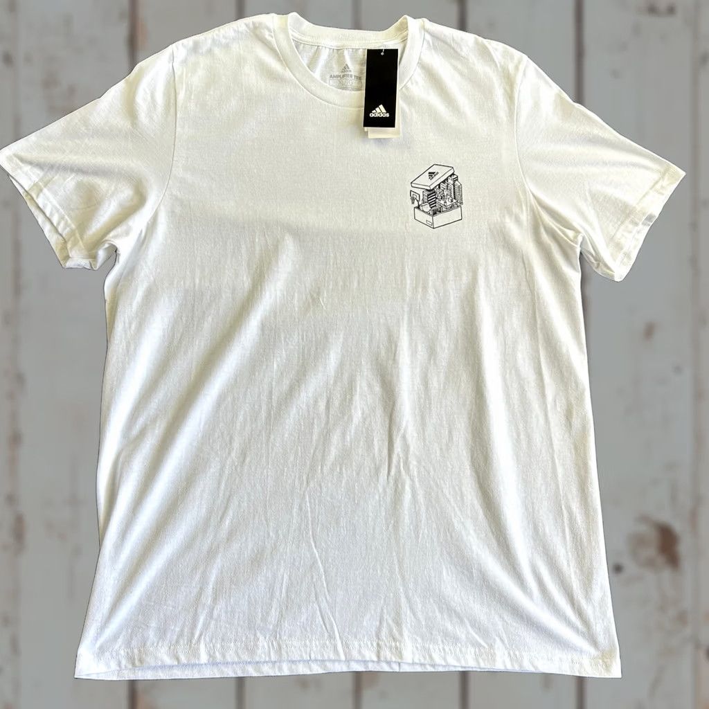 Adidas Adidas Amplifier Tee Shirt Mens XL White Cityscape Bridges Graphic Print Short Sleeve T-Shirt Activewear Size US XL / EU 56 / 4 - 1 Thumbnail