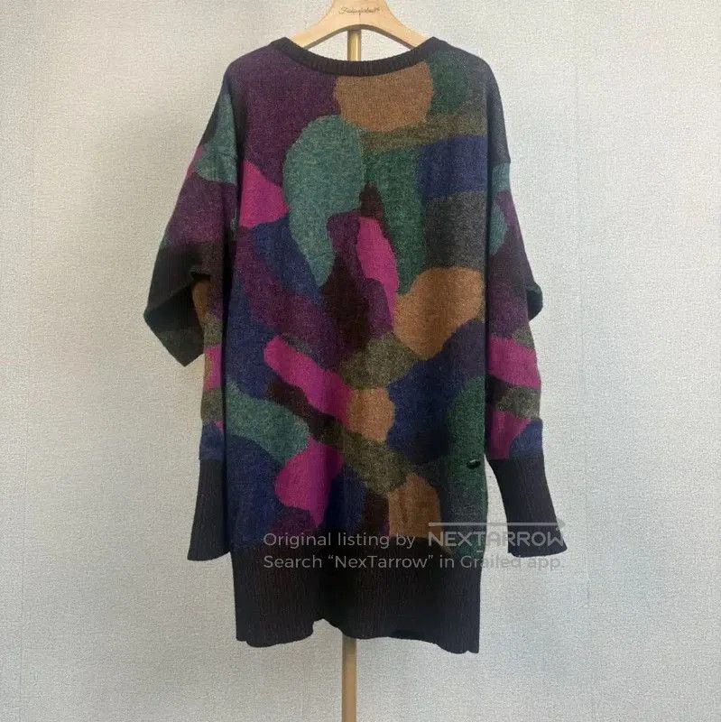 Chanel Chanel Color-Block Wool Pullover Sweater for Women . Size M / US 6-8 / IT 42-44 - 2 Thumbnail