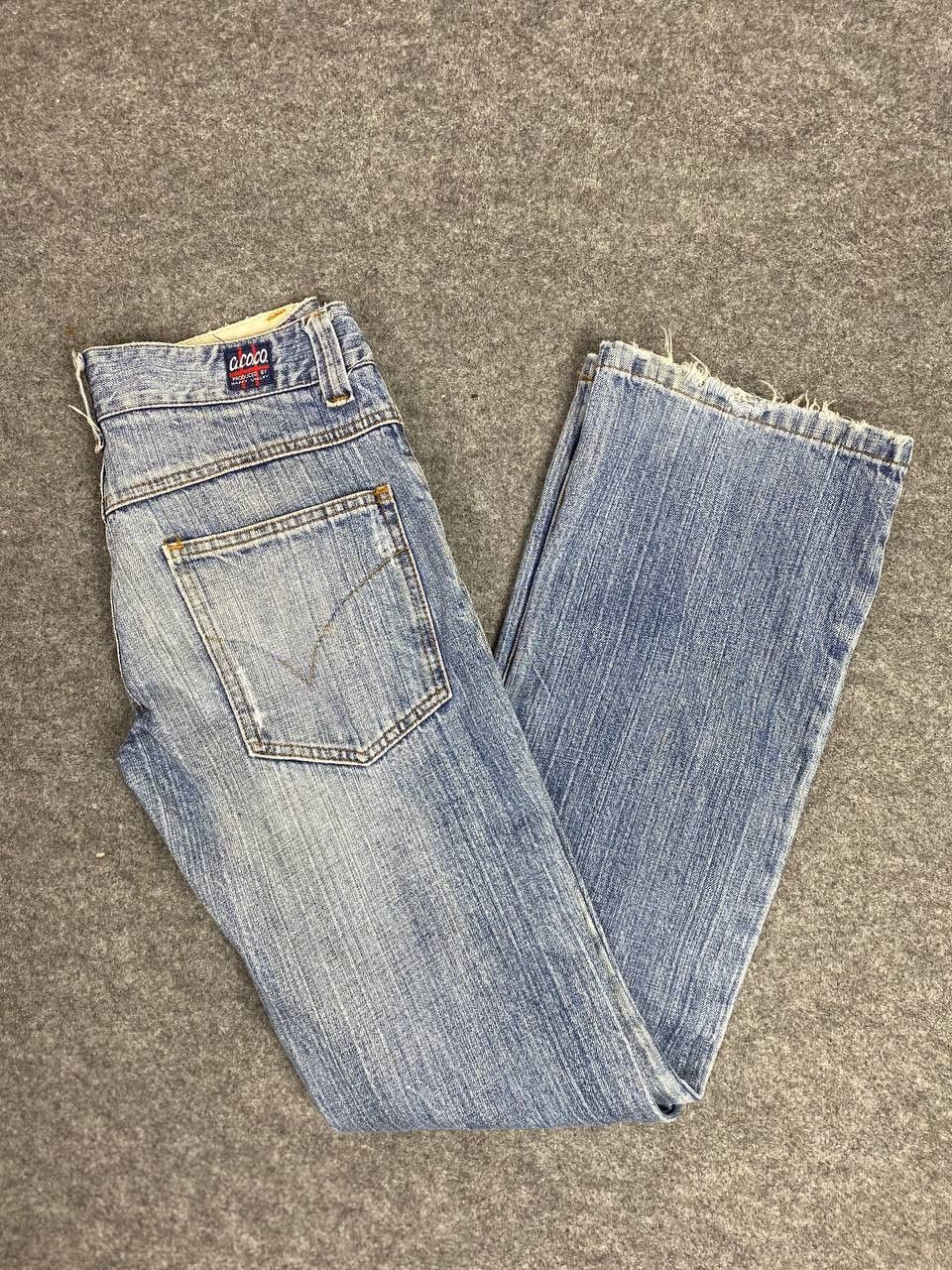 Japanese Brand vintage japanese brands low bootcut distressed denim Size 30" / US 8 / IT 44 - 2 Thumbnail