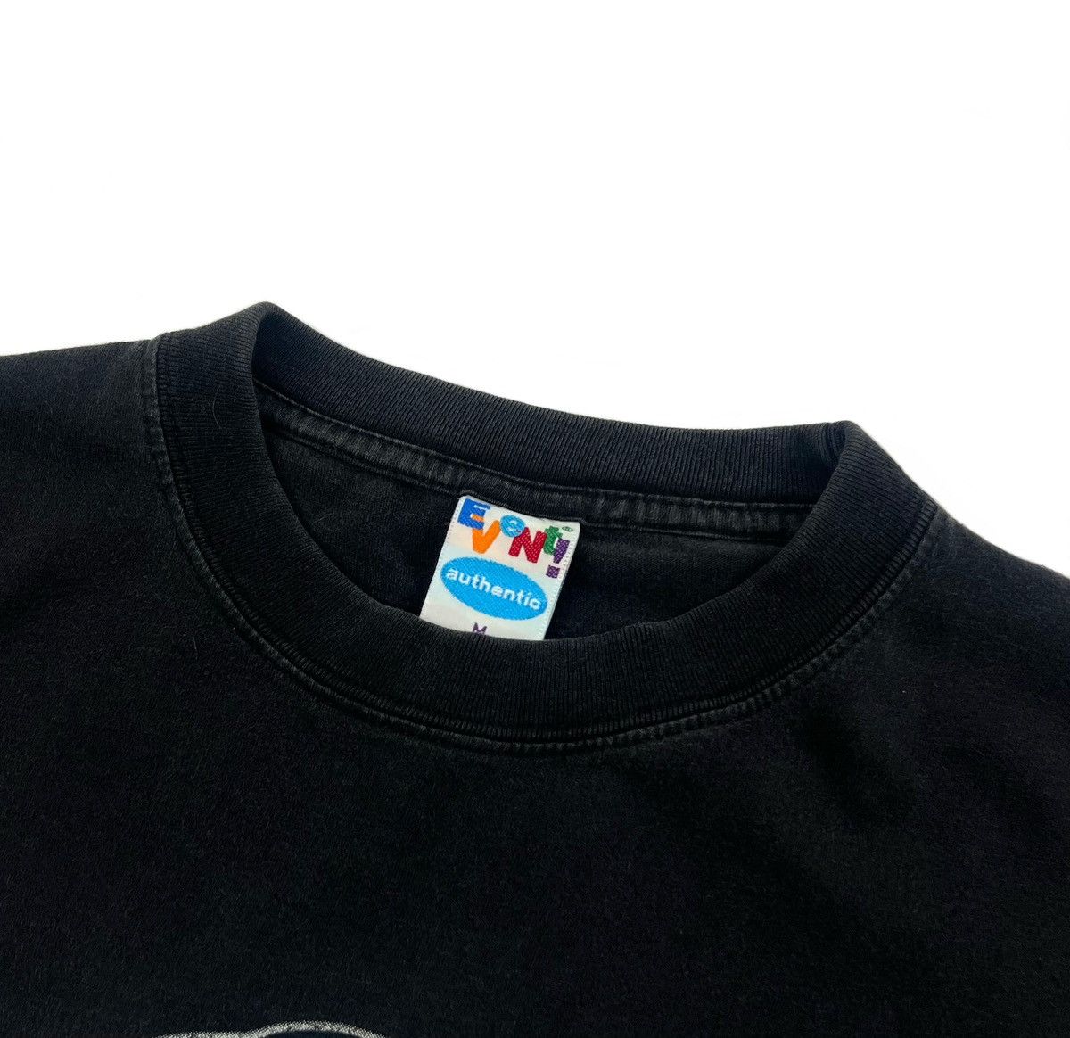 Vintage × WWE × WWF Vintage WWE WWF Wrestling 1998 T-Shirt The Rock Layin Size US M / EU 48-50 / 2 - 13 Thumbnail