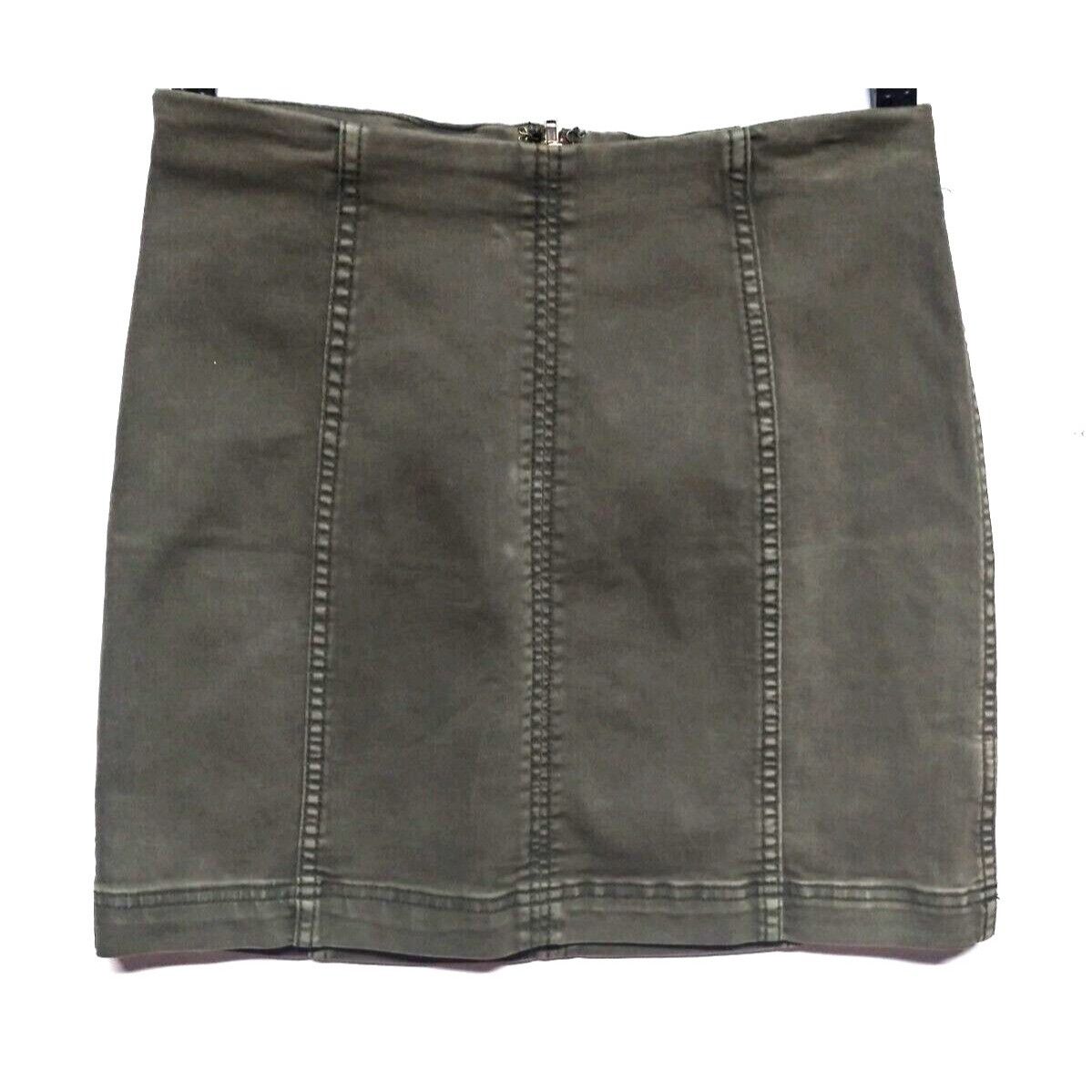Free People Free People Mini Skirt Size 6 Olive Green Back Zip Modern Fe Size 28" / US 6 / IT 42 - 3 Thumbnail