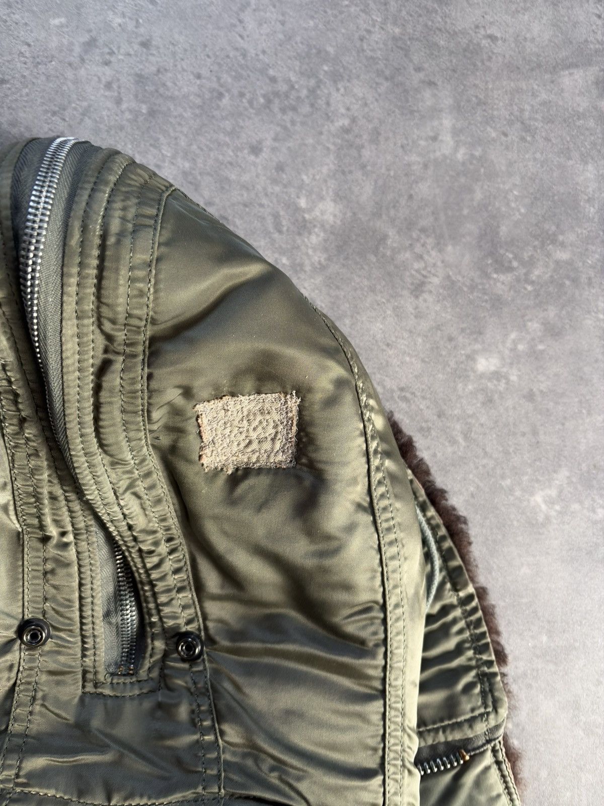 Alpha Industries 80s/90s Alpha Industries N-2B Hooded Vintage Bomber Jacket L Size US XL / EU 56 / 4 - 16 Thumbnail