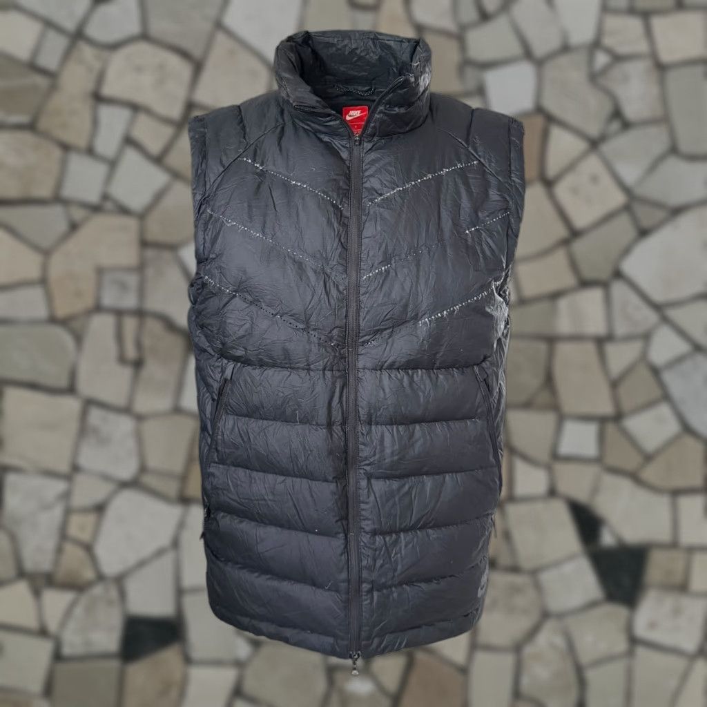 Nike Nike Down Gilet Vest Black L Size US L / EU 52-54 / 3 - 1 Thumbnail