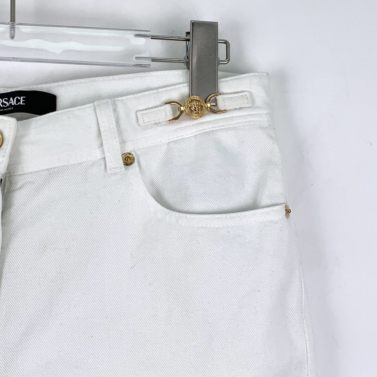 Versace Versace Casual Pants Logo Leather Tag Gold Buckle K26WX Size 27" / US 4 / IT 40 - 4 Thumbnail