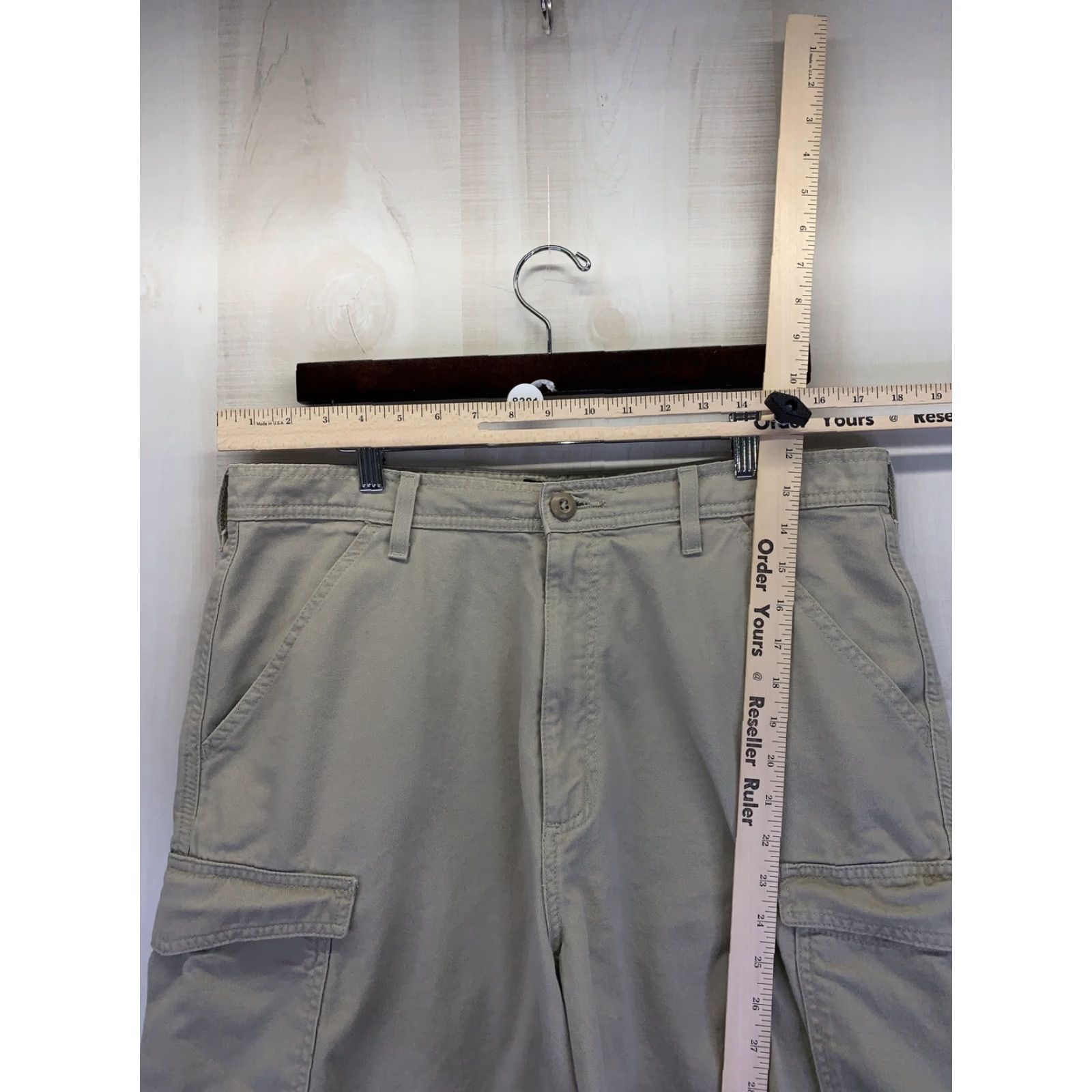 Polo Ralph Lauren VINTAGE Polo Ralph Lauren Mens Cargo Shorts Beige Cotton Khaki 36-38 81 Size US M / EU 48-50 / 2 - 2 Thumbnail