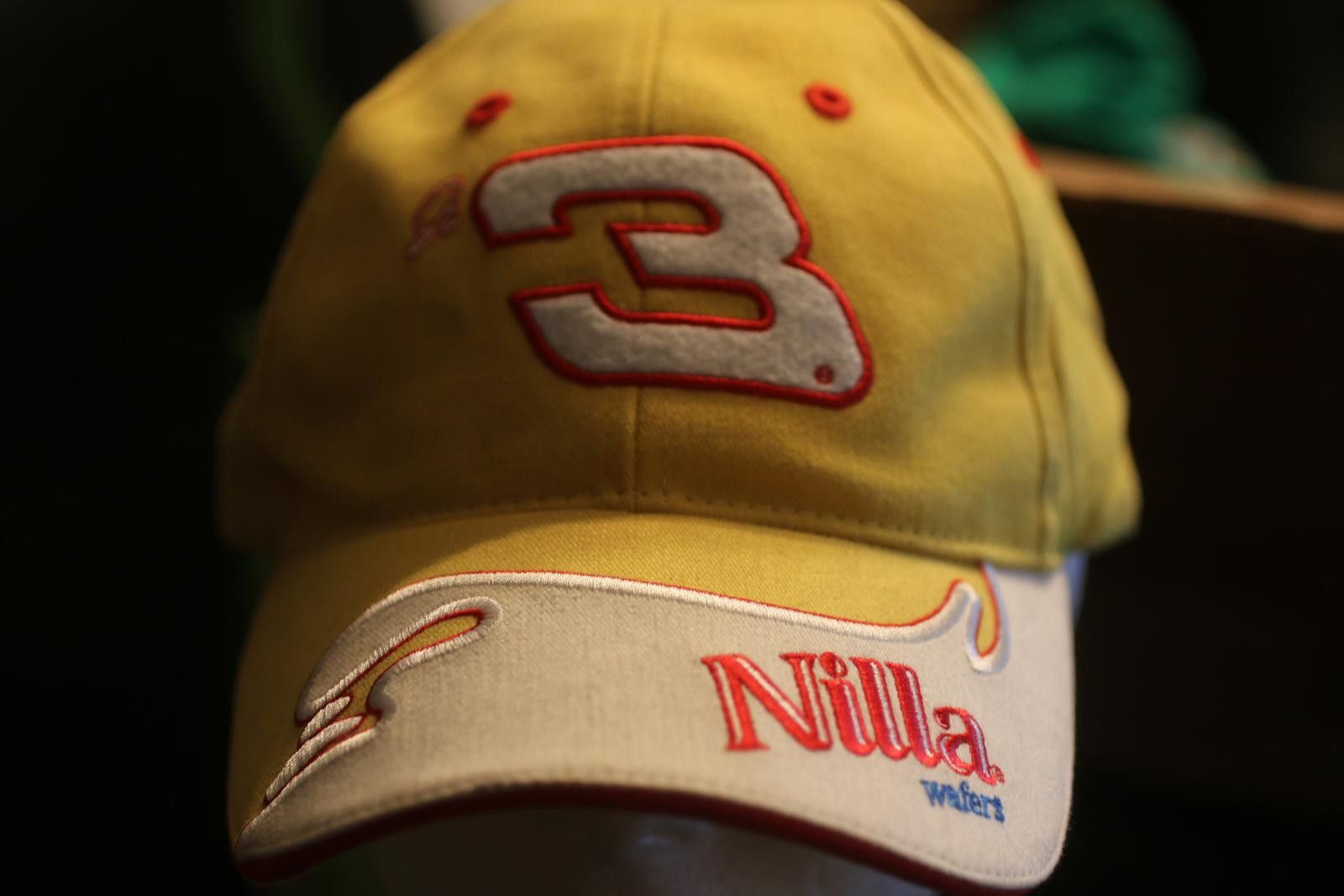 MLB Vintage Dale Earnhardt Jr Nilla Wafers NASCAR Strapback Cap Size ONE SIZE - 1 Thumbnail