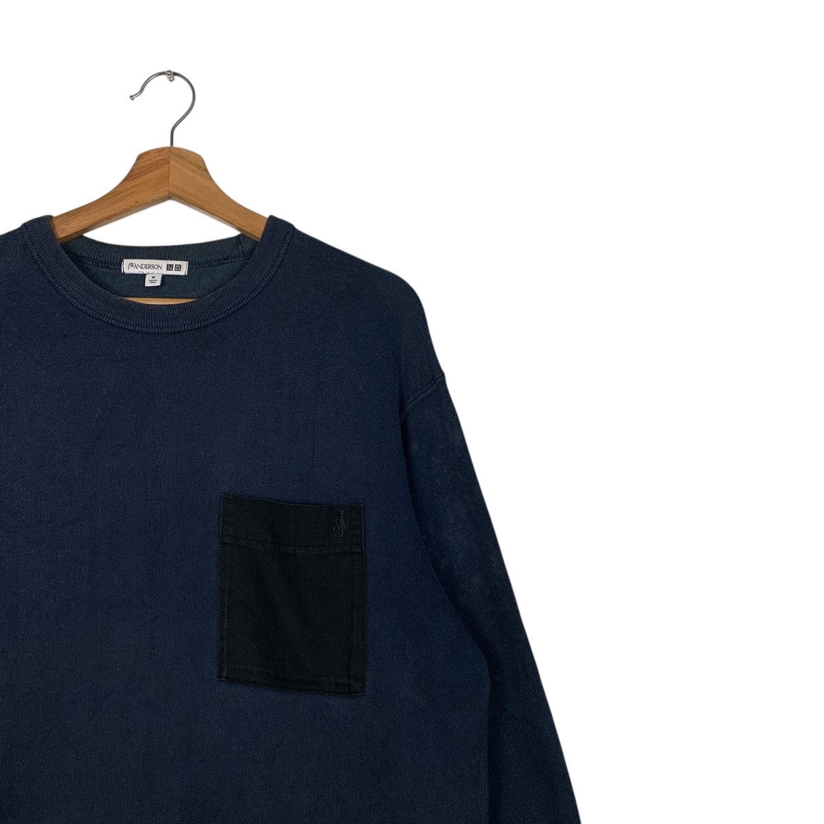 JW Anderson × Uniqlo JW Anderson Single Pocket Crewneck Sweatshirt #1855-C81 Size US M / EU 48-50 / 2 - 4 Thumbnail