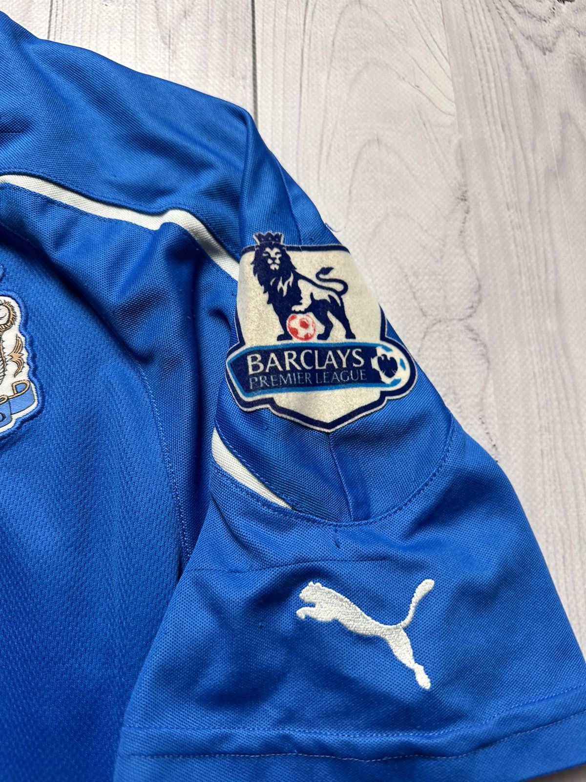 Puma × Vintage Vintage New Castle United soccer jersey size S blue Size US S / EU 44-46 / 1 - 7 Thumbnail