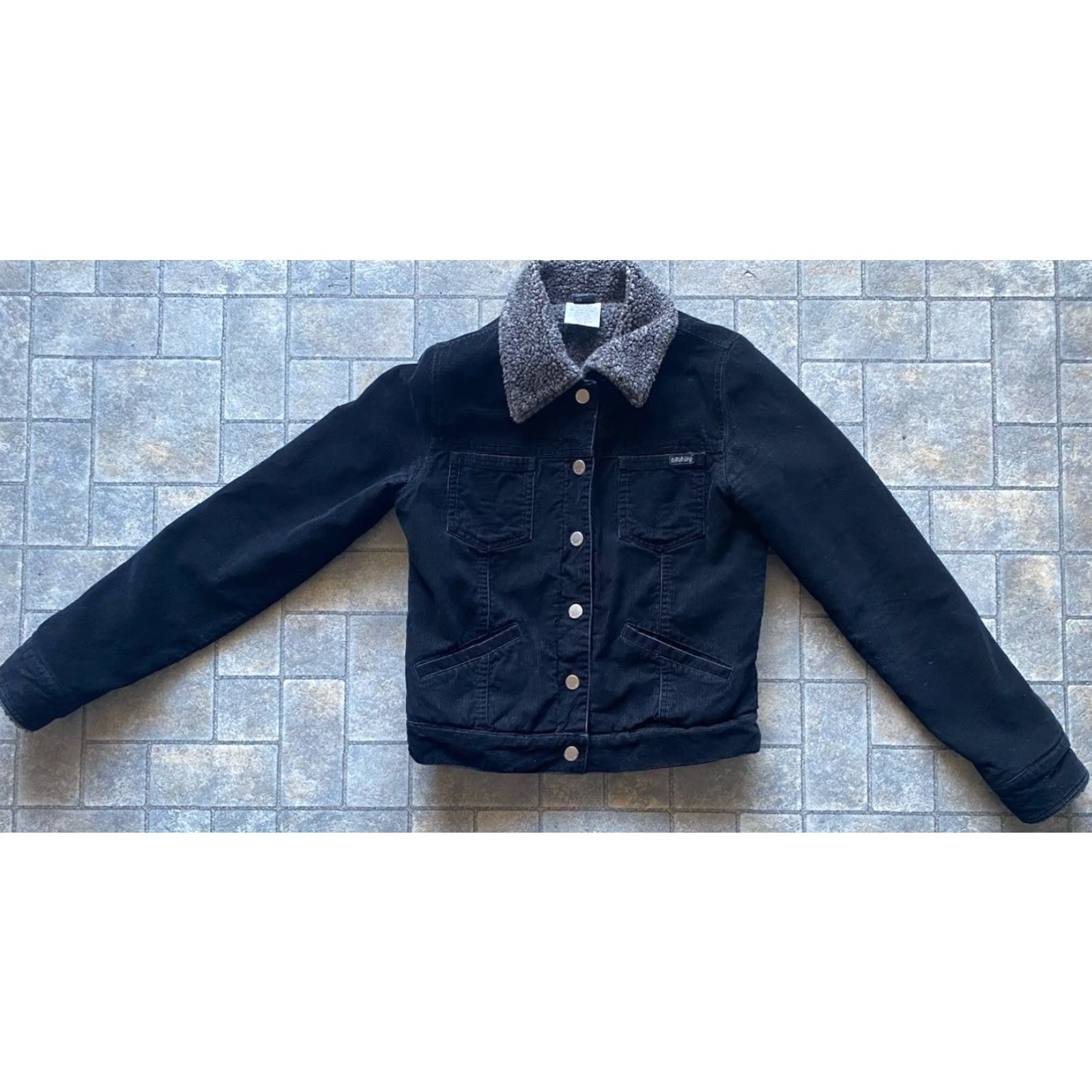 Billabong Billabong Corduroy Snap Jacket Black Sherpa Lined Women’s Size Small Size S / US 4 / IT 40 - 2 Thumbnail