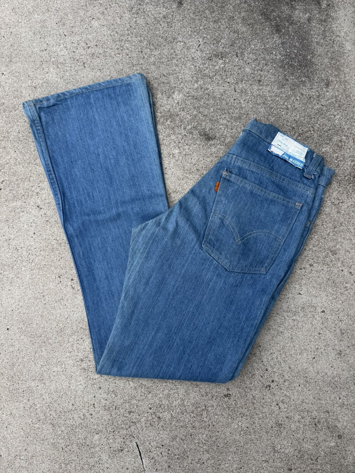 Levi’s jeans full flare 2024 size 28x 31